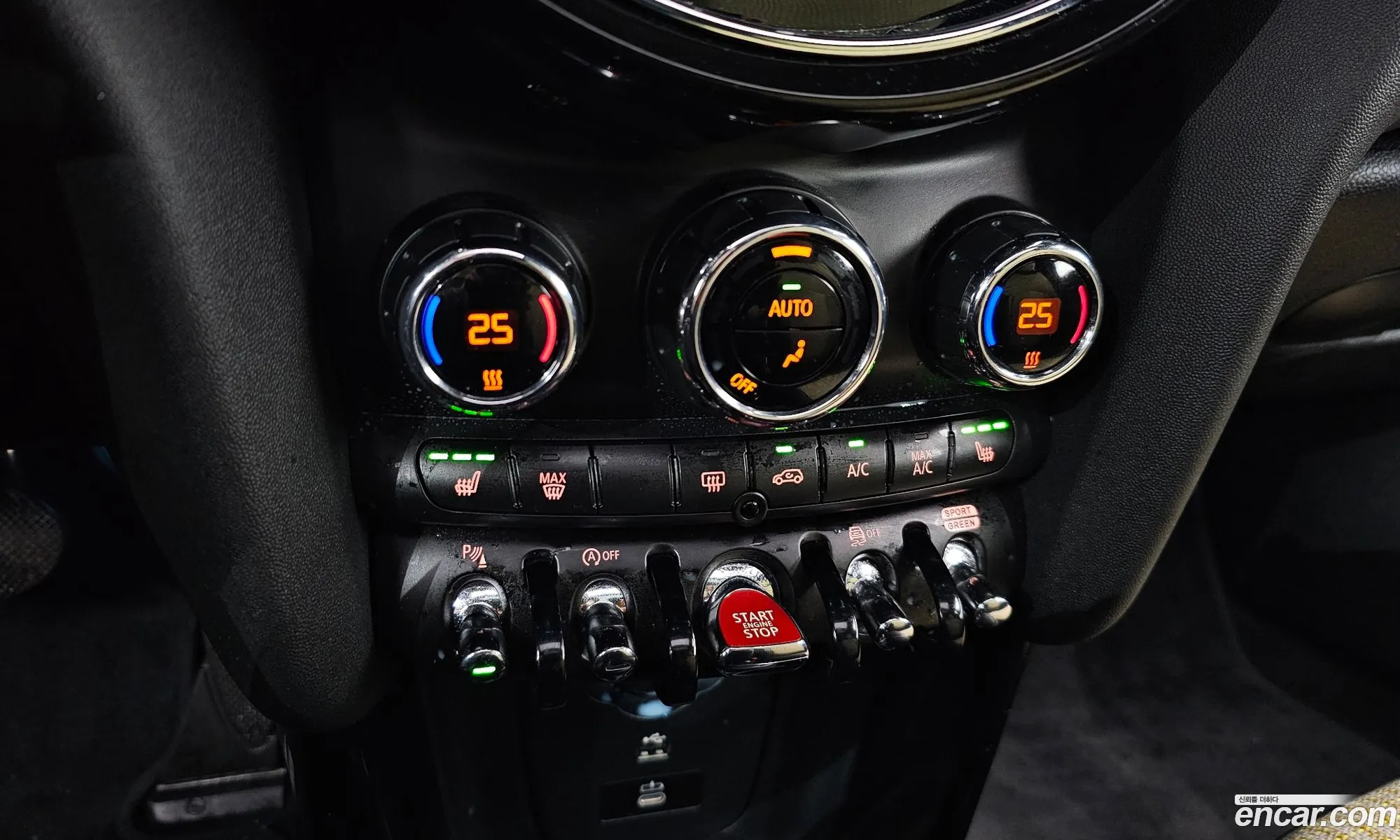 Mini Cooper S 2022 WMW61DK03P2S94565 — 19