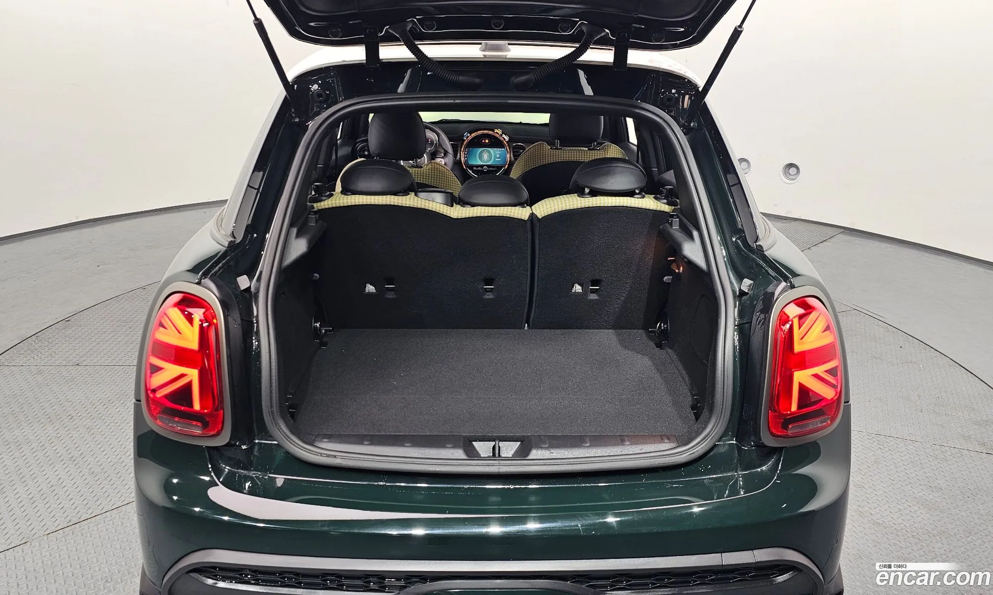 Mini Cooper S 2022 WMW61DK03P2S94565 — 15