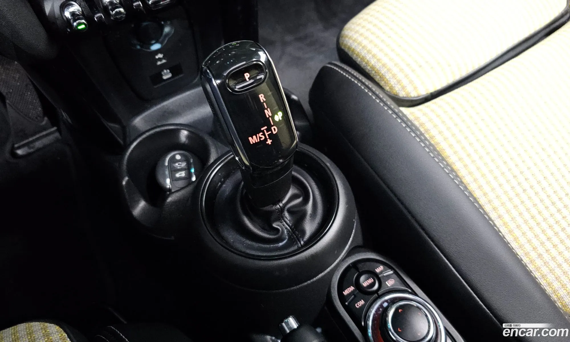 Mini Cooper S 2022 WMW61DK03P2S94565 — 3