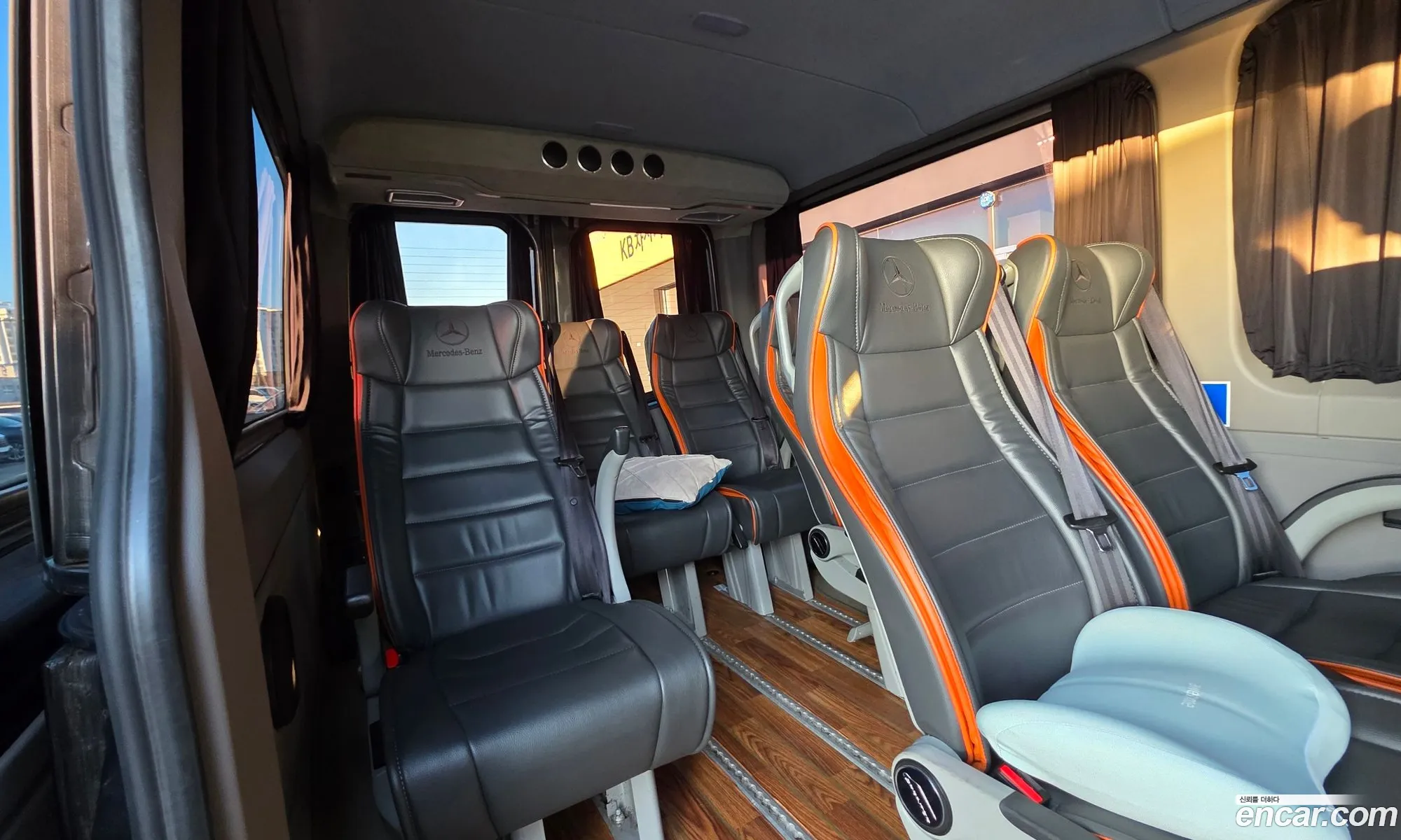 Mercedes-Benz Sprinter 2017 WDB906733HP399007 — 4