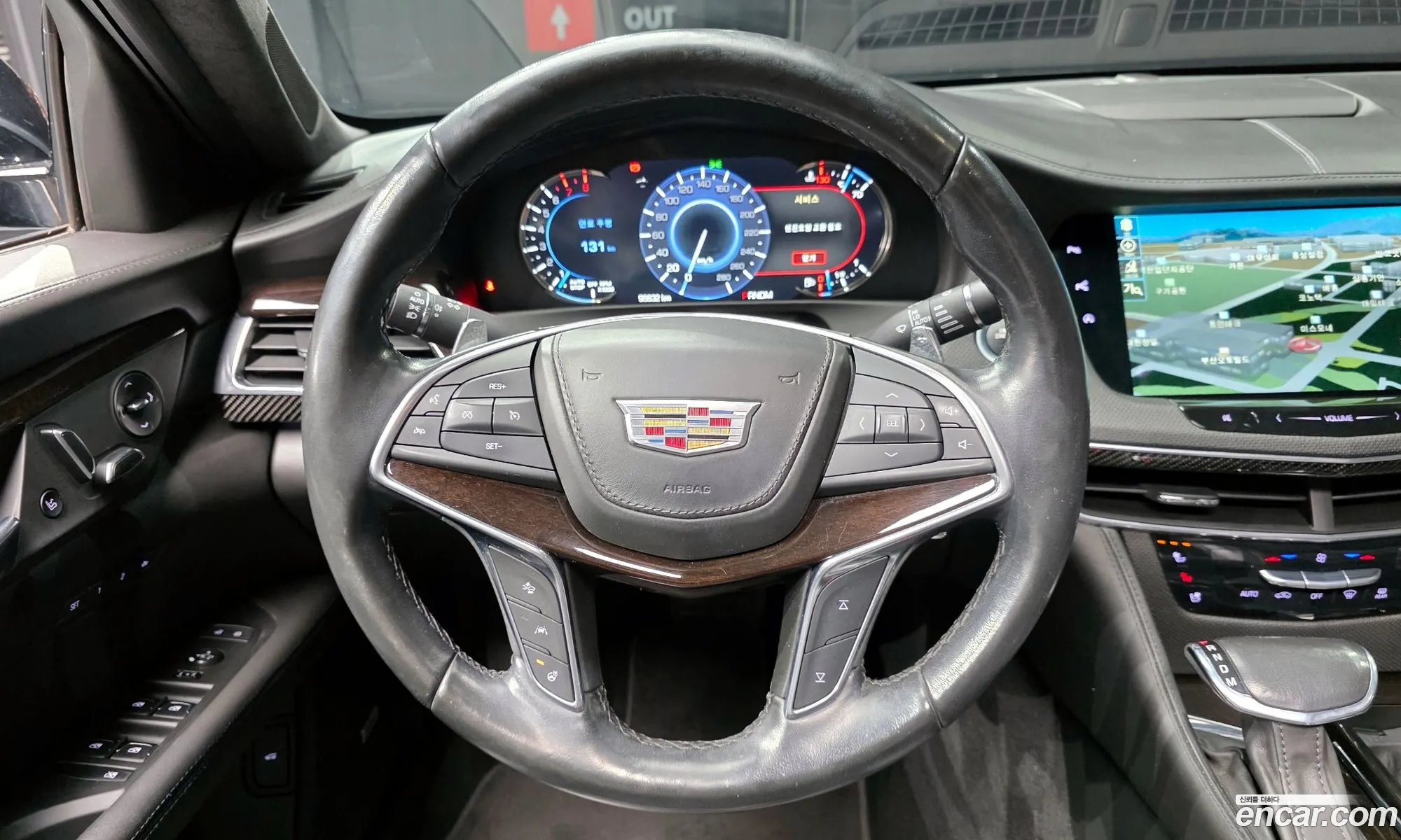 Cadillac CT6 2018 — 18