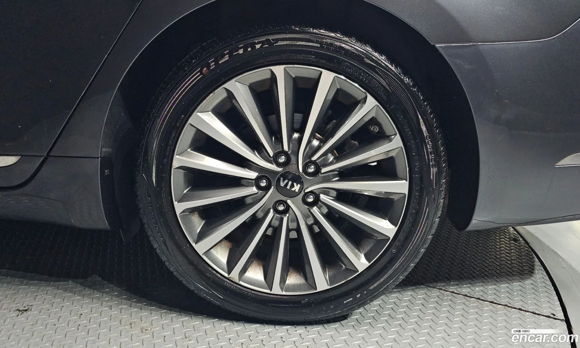 Kia K7 2017 — 5