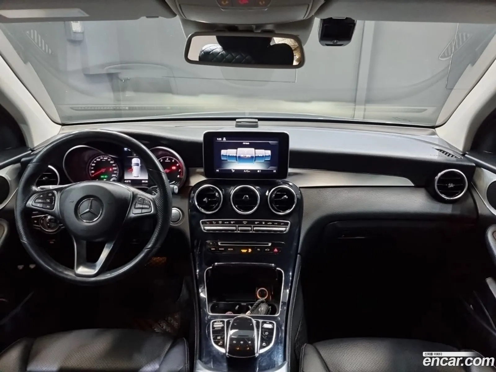 Mercedes-Benz GLC-Class X253 2019 — 19