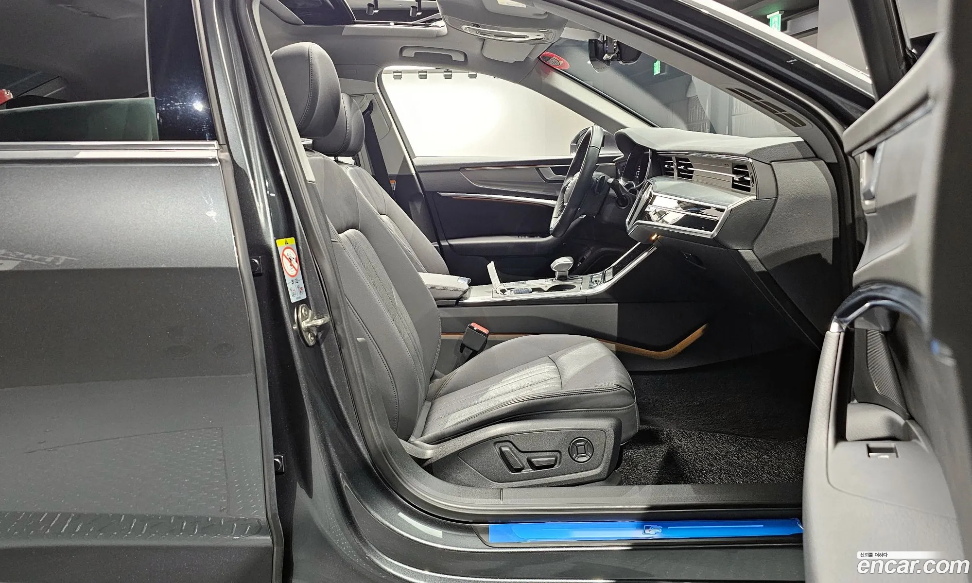 Audi A6 2021 WAUZZZF27MN035490 — 6