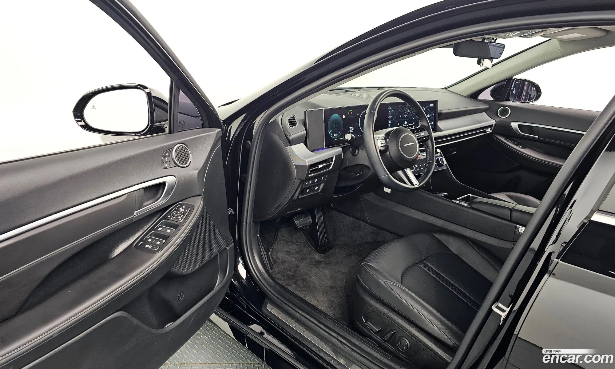Hyundai Sonata the Edge Hybrid 2024 — 11