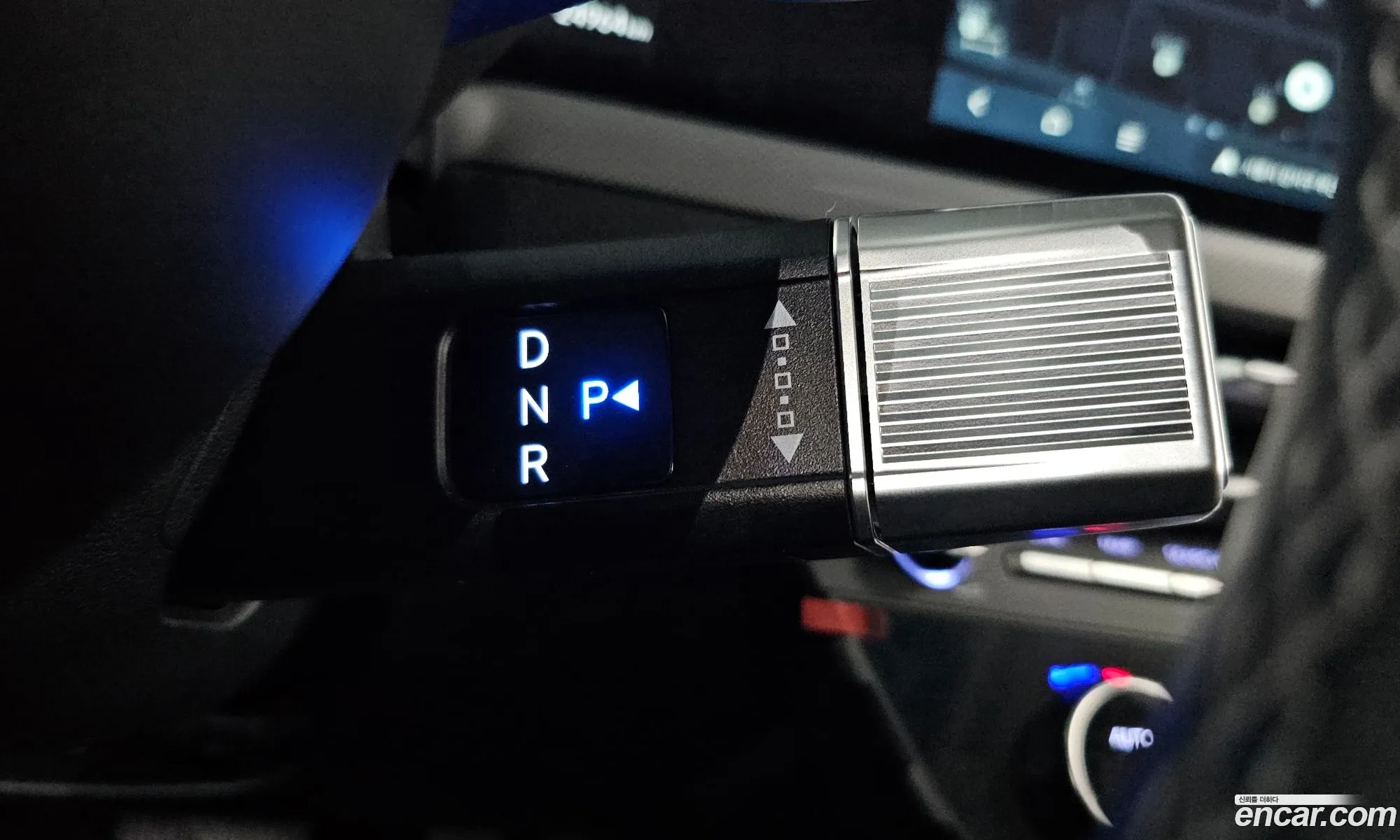 Hyundai Sonata the Edge Hybrid 2024 — 8