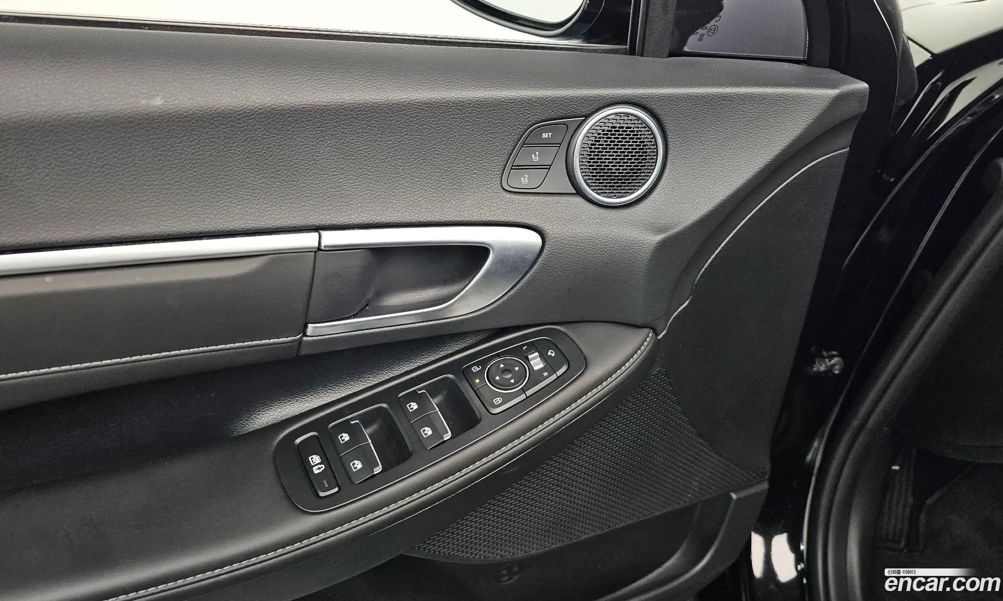Hyundai Sonata the Edge Hybrid 2024 — 14