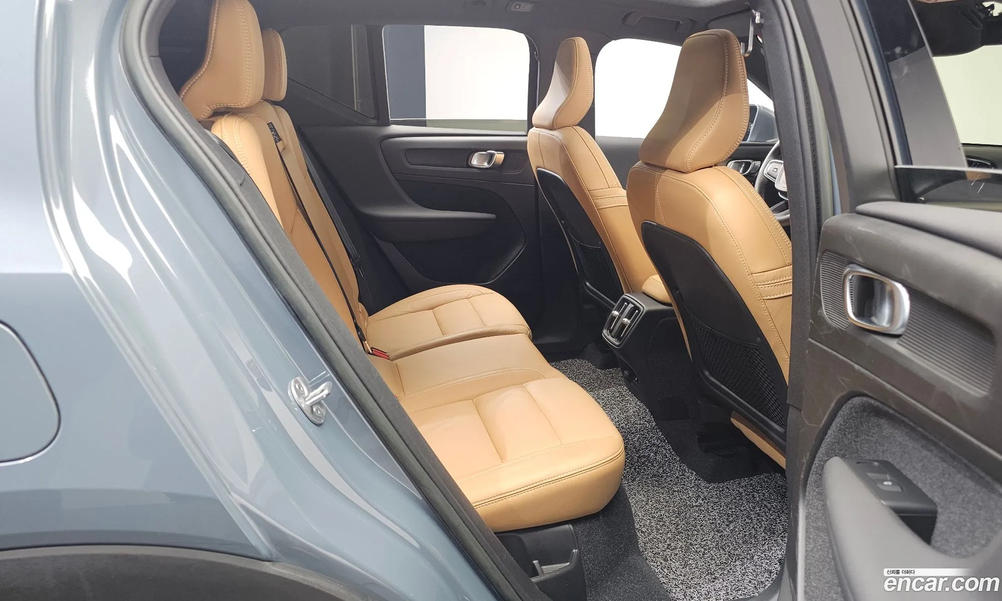 Volvo XC40 2022 — 13