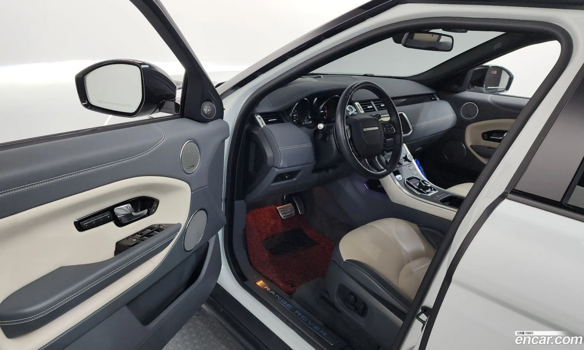 Land Rover Range Rover Evoque 2019 — 14