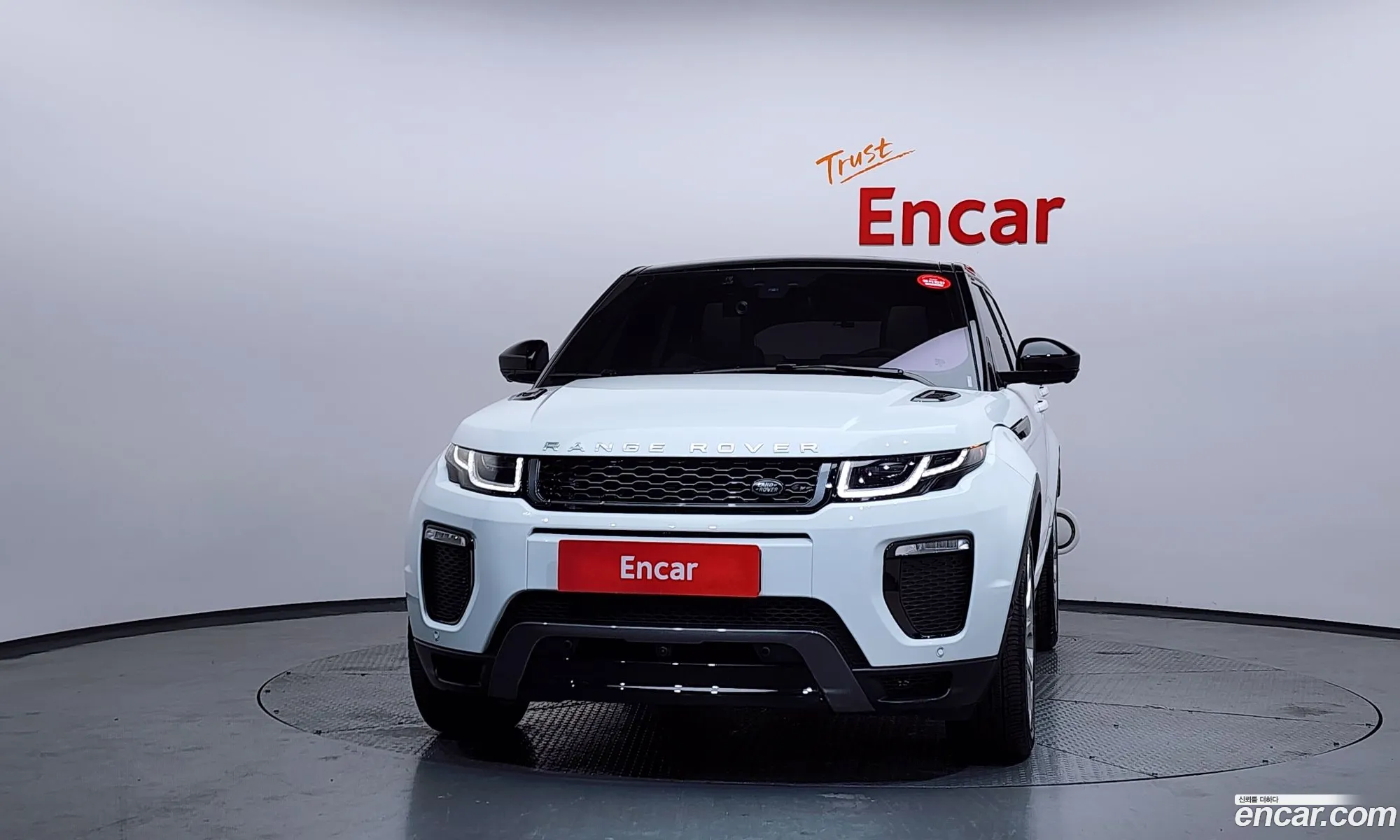 Land Rover Range Rover Evoque 2019 — 4