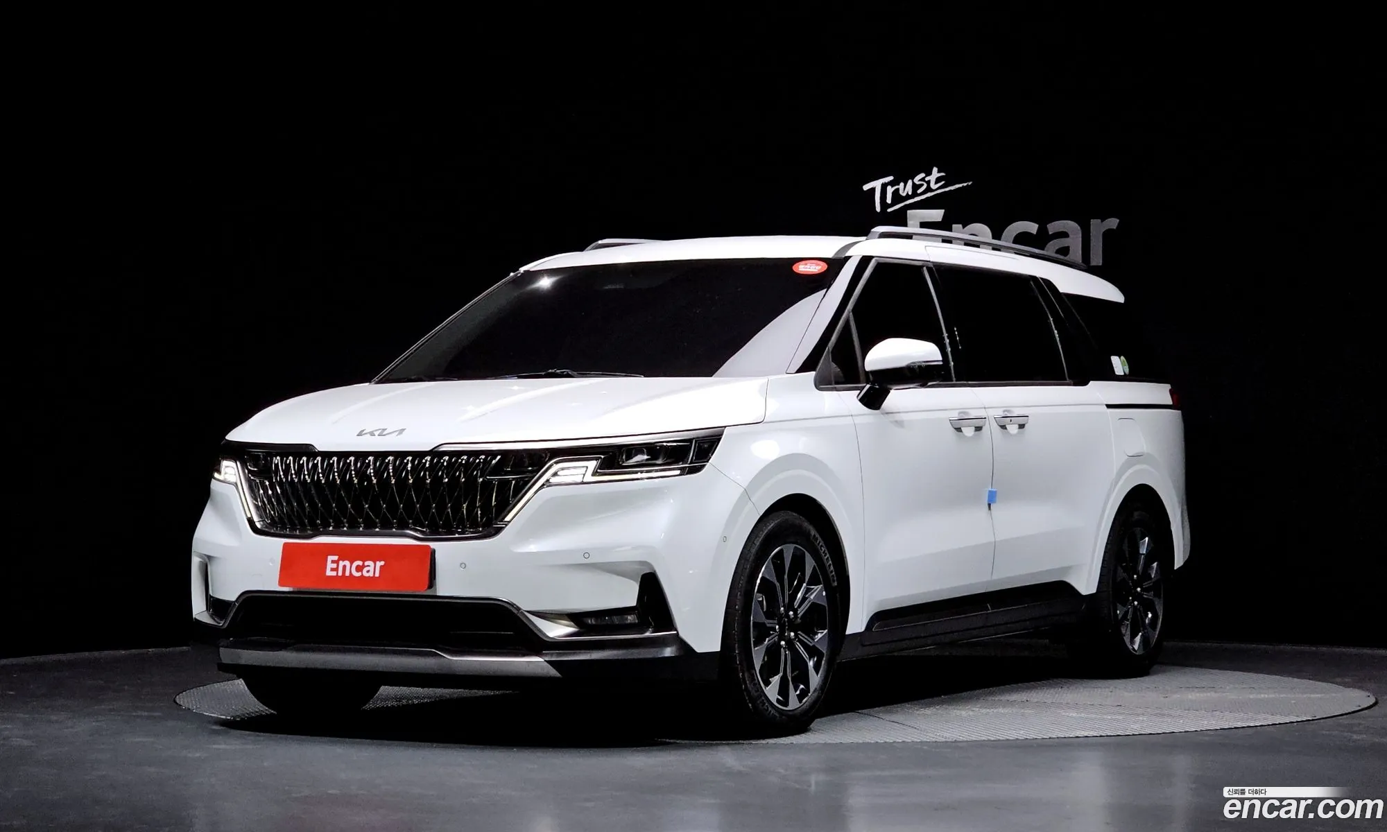 Kia Carnival 2022 — 3