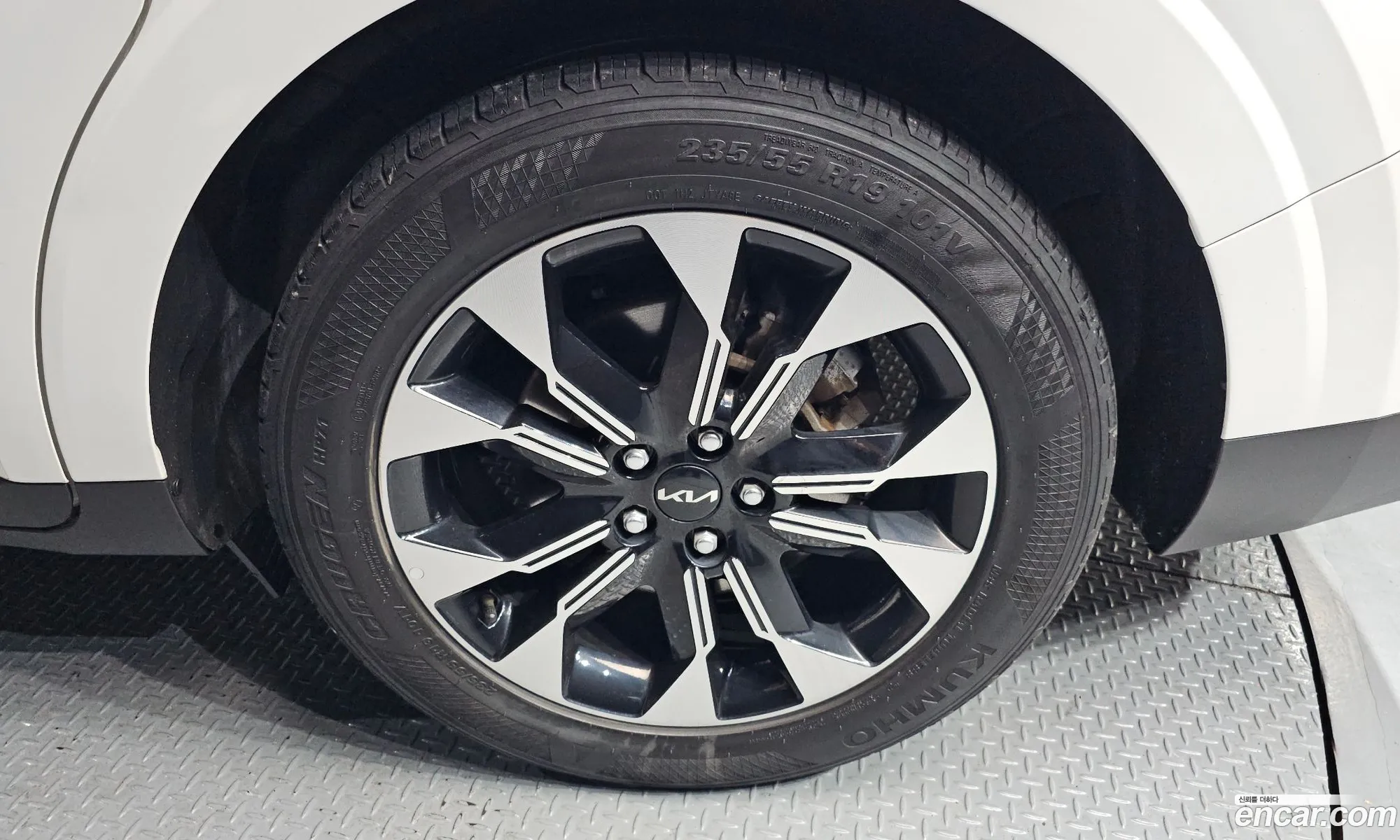 Kia Carnival 2022 — 9