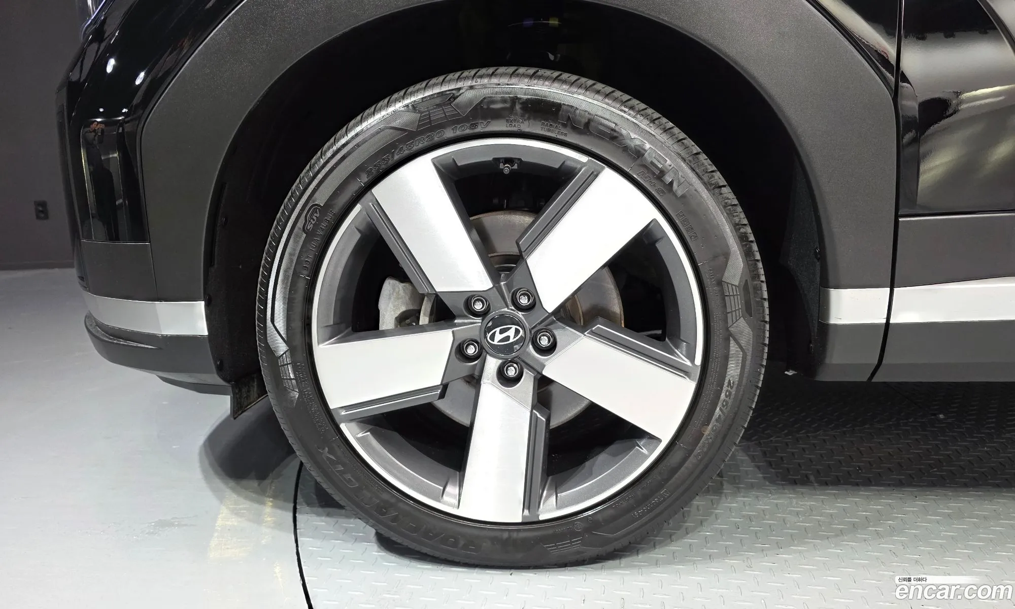 Hyundai Santa Fe 2024 — 16