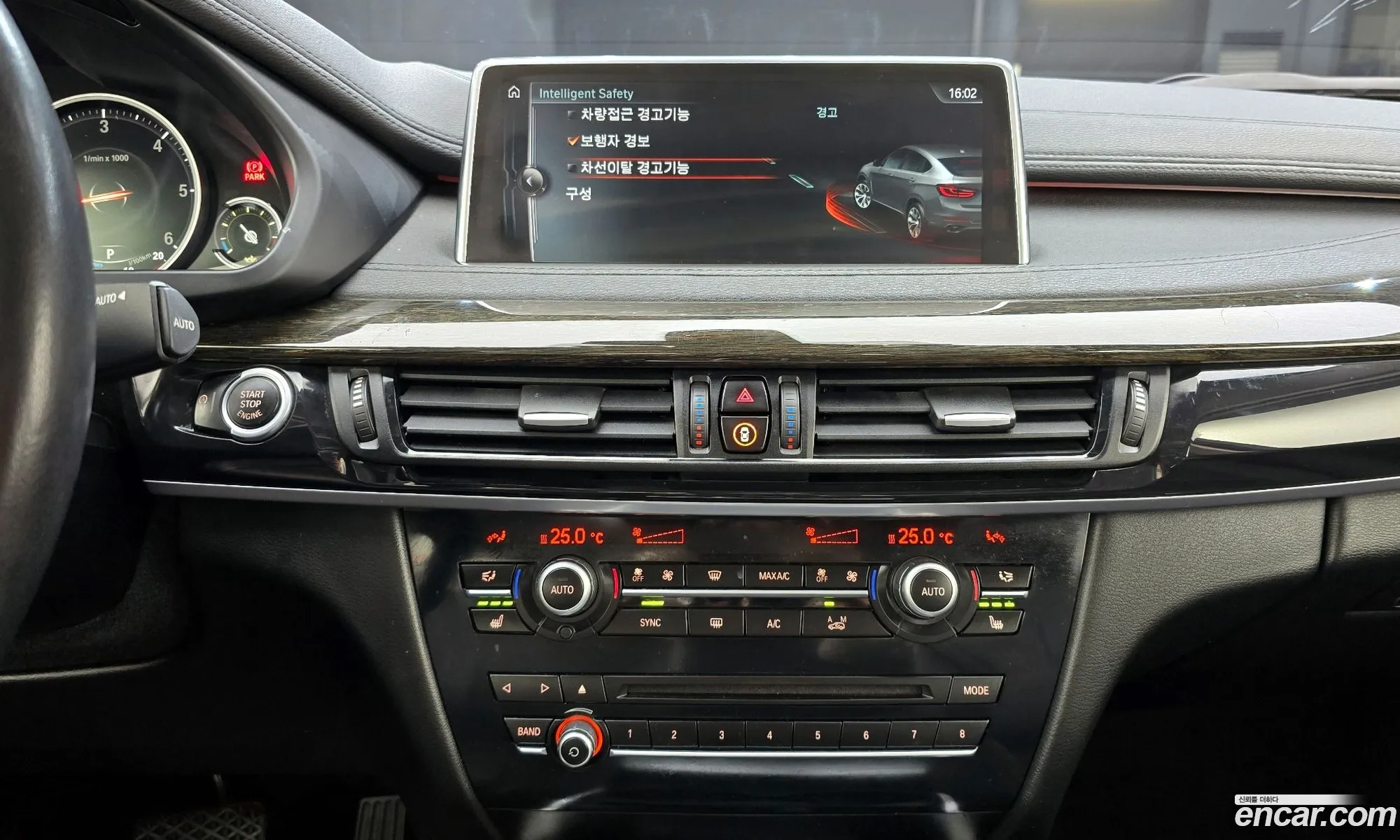 BMW X6 2017 — 12
