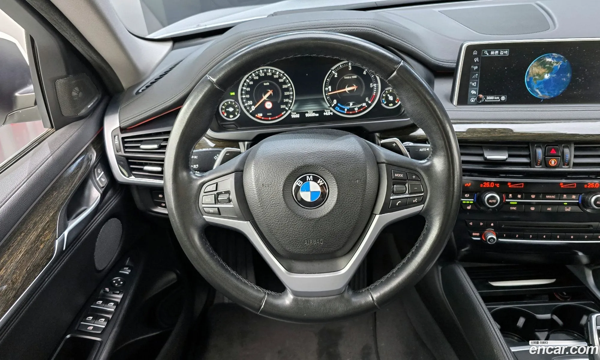 BMW X6 2017 — 11