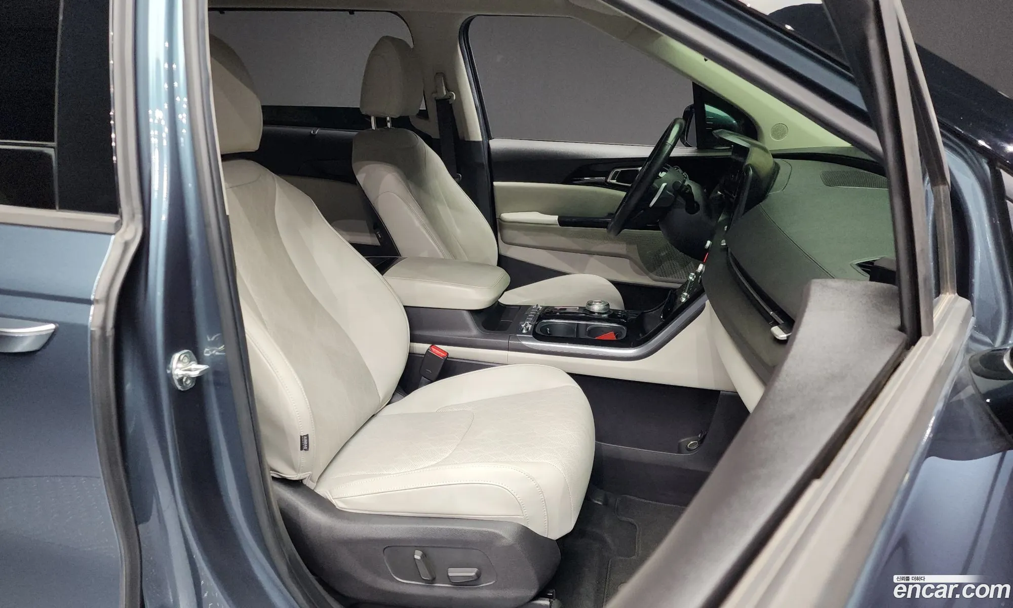 Kia Carnival 2020 — 3