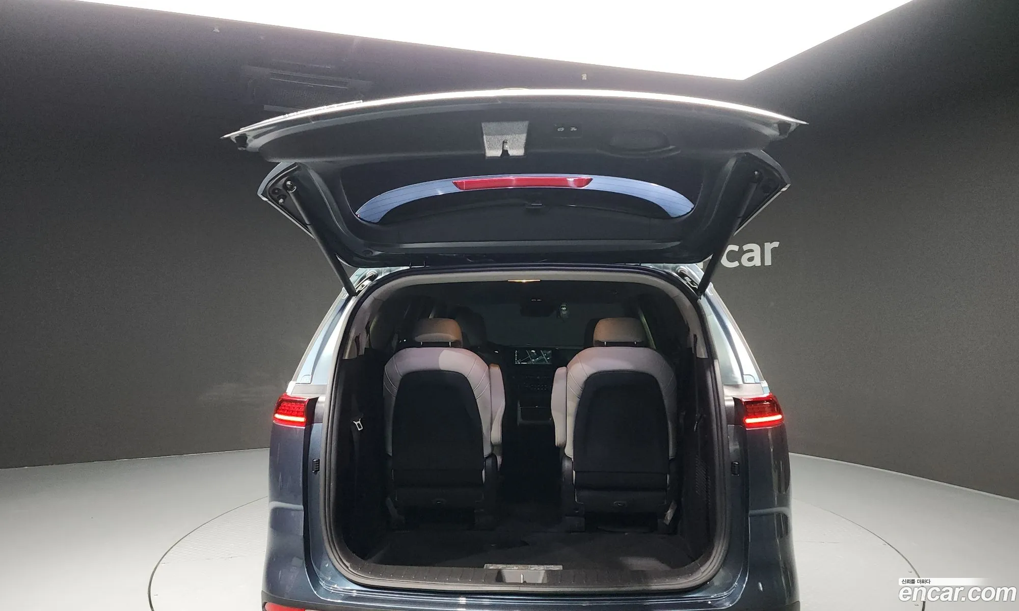 Kia Carnival 2020 — 5