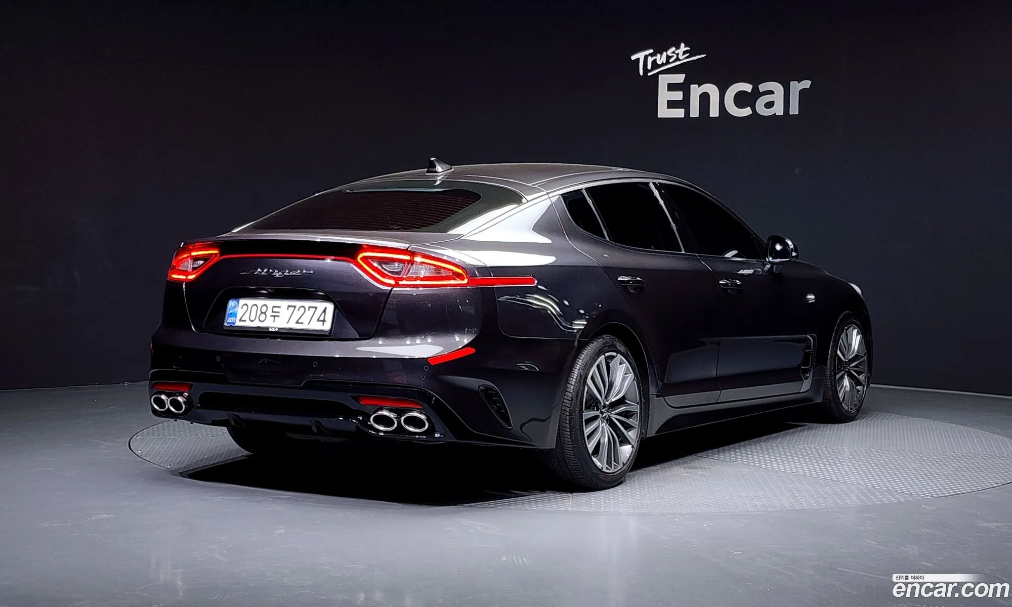 Kia Stinger 2017 — 13