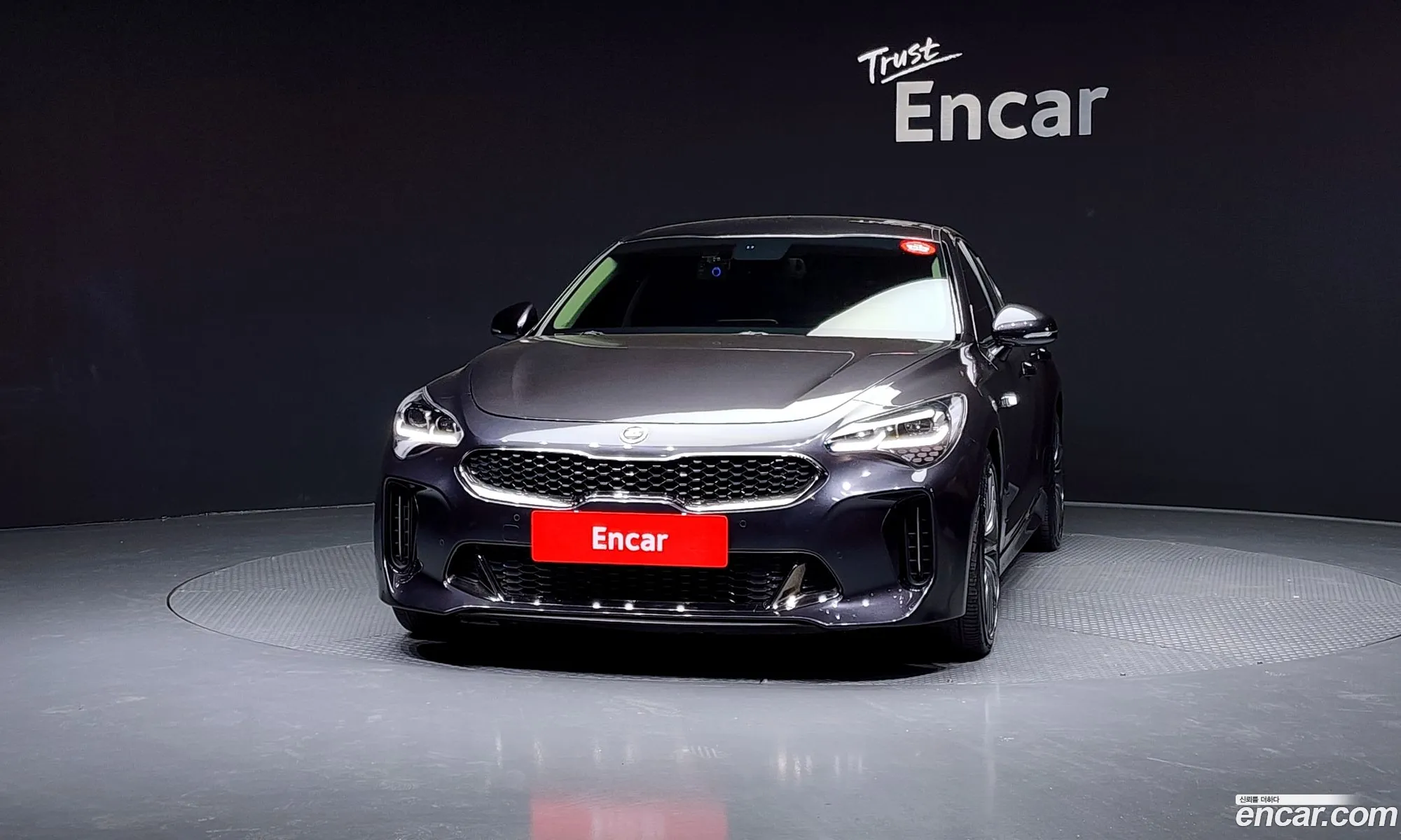 Kia Stinger 2017 — 9