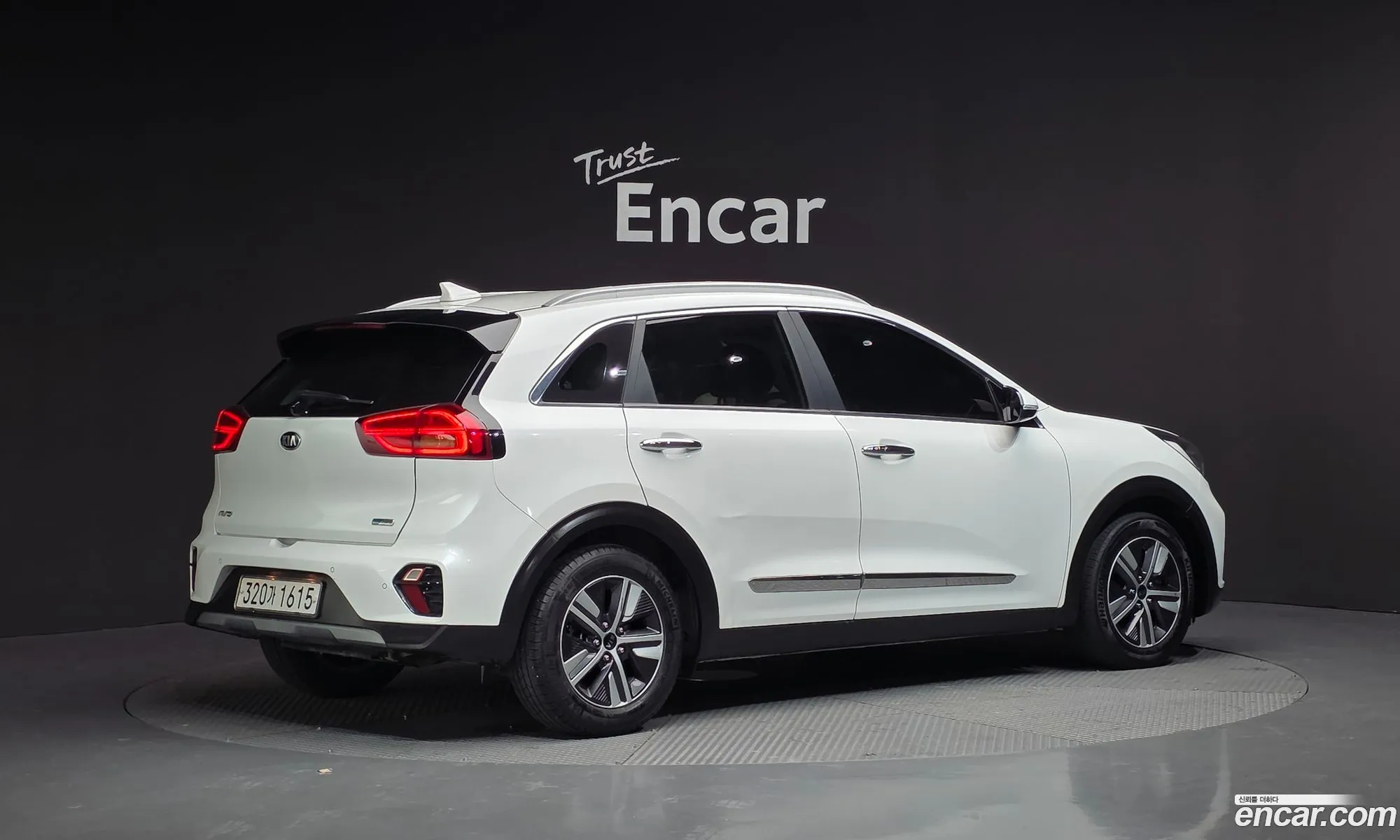 Kia Niro 2020 — 10