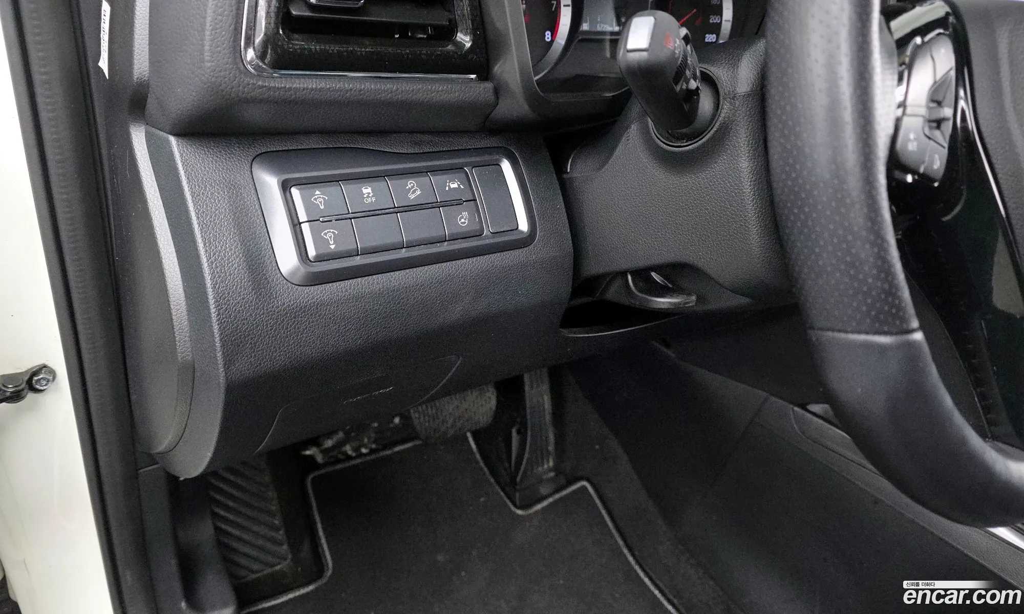 KG Mobility (SsangYong) Tivoli 2020 — 11