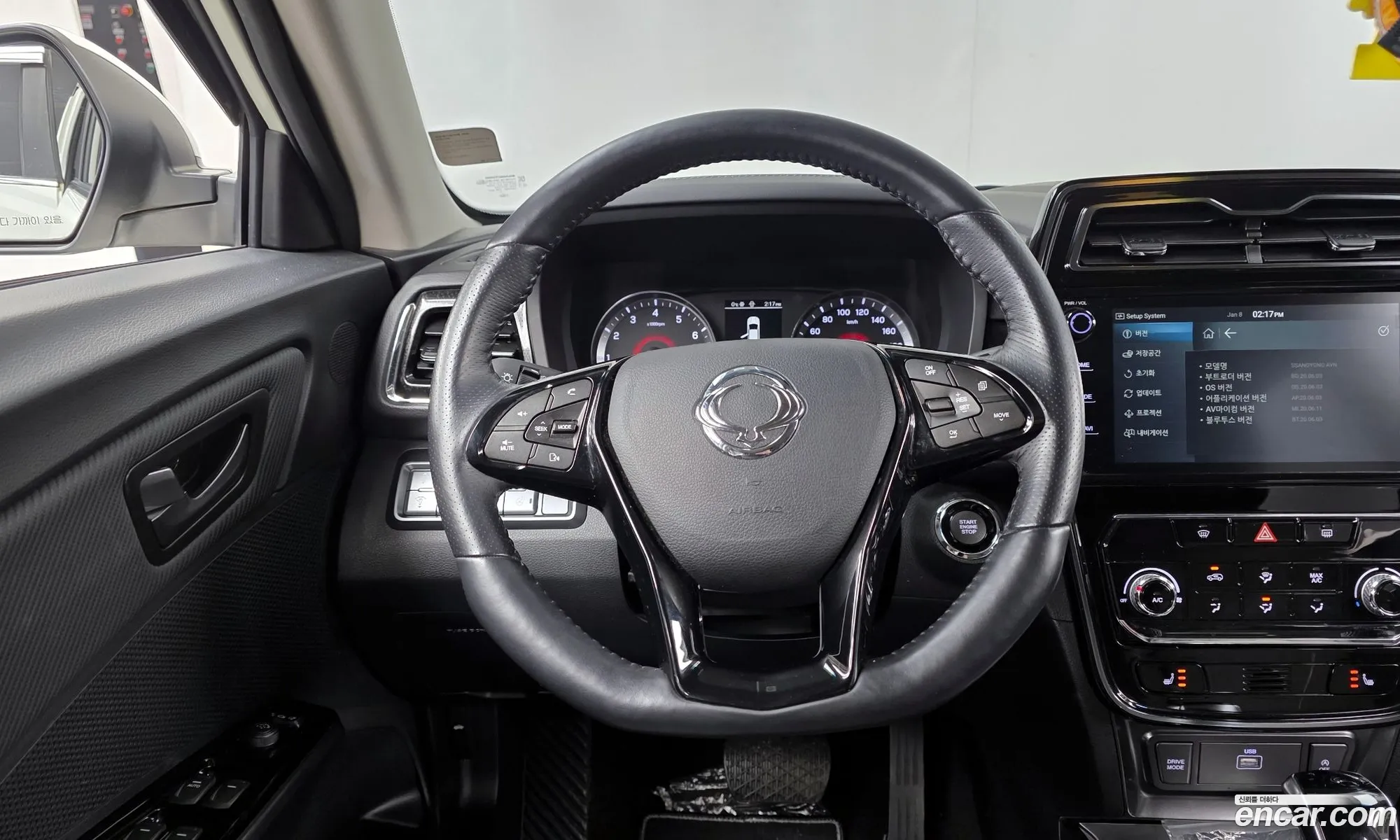 KG Mobility (SsangYong) Tivoli 2020 — 12