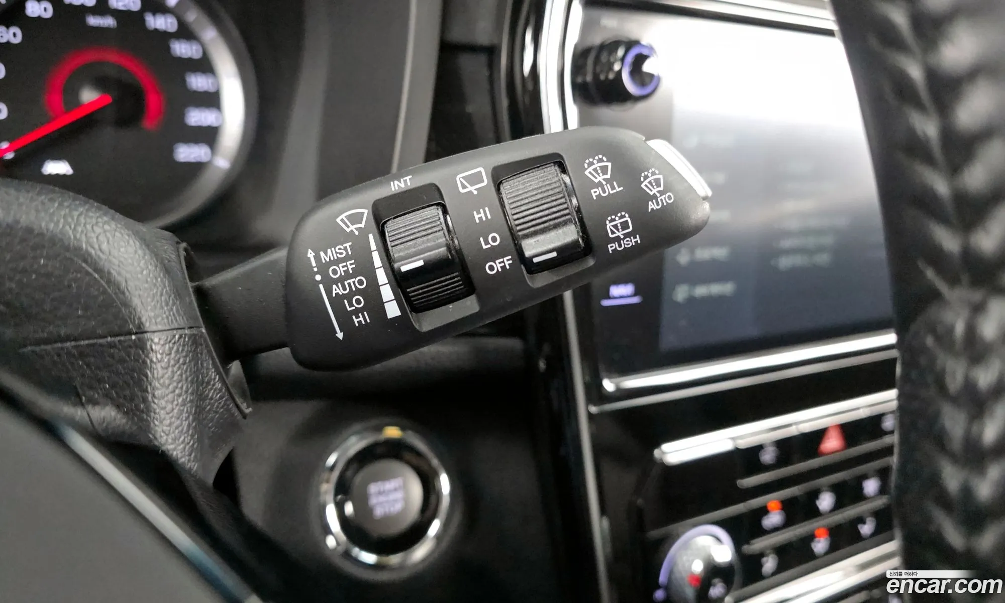 KG Mobility (SsangYong) Tivoli 2020 — 4