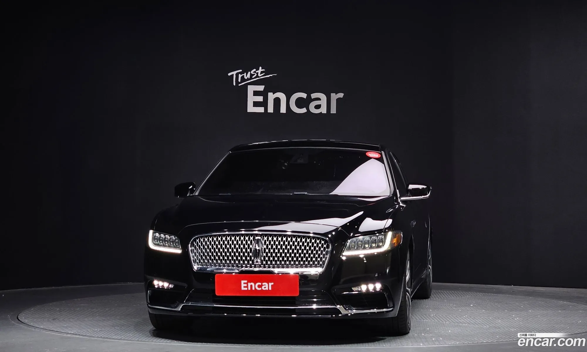 Lincoln Continental 10th Gen 2019 — 4