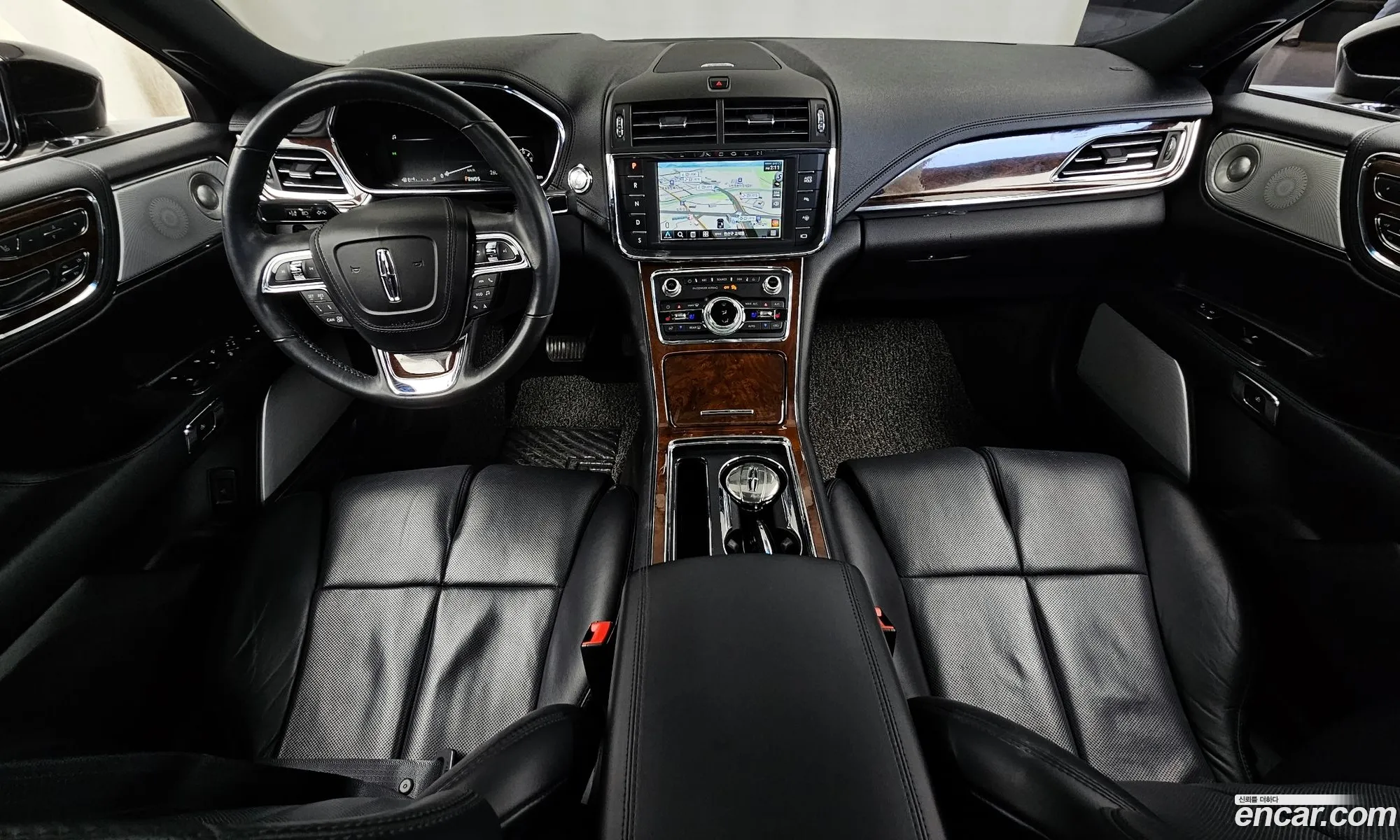 Lincoln Continental 10th Gen 2019 — 9