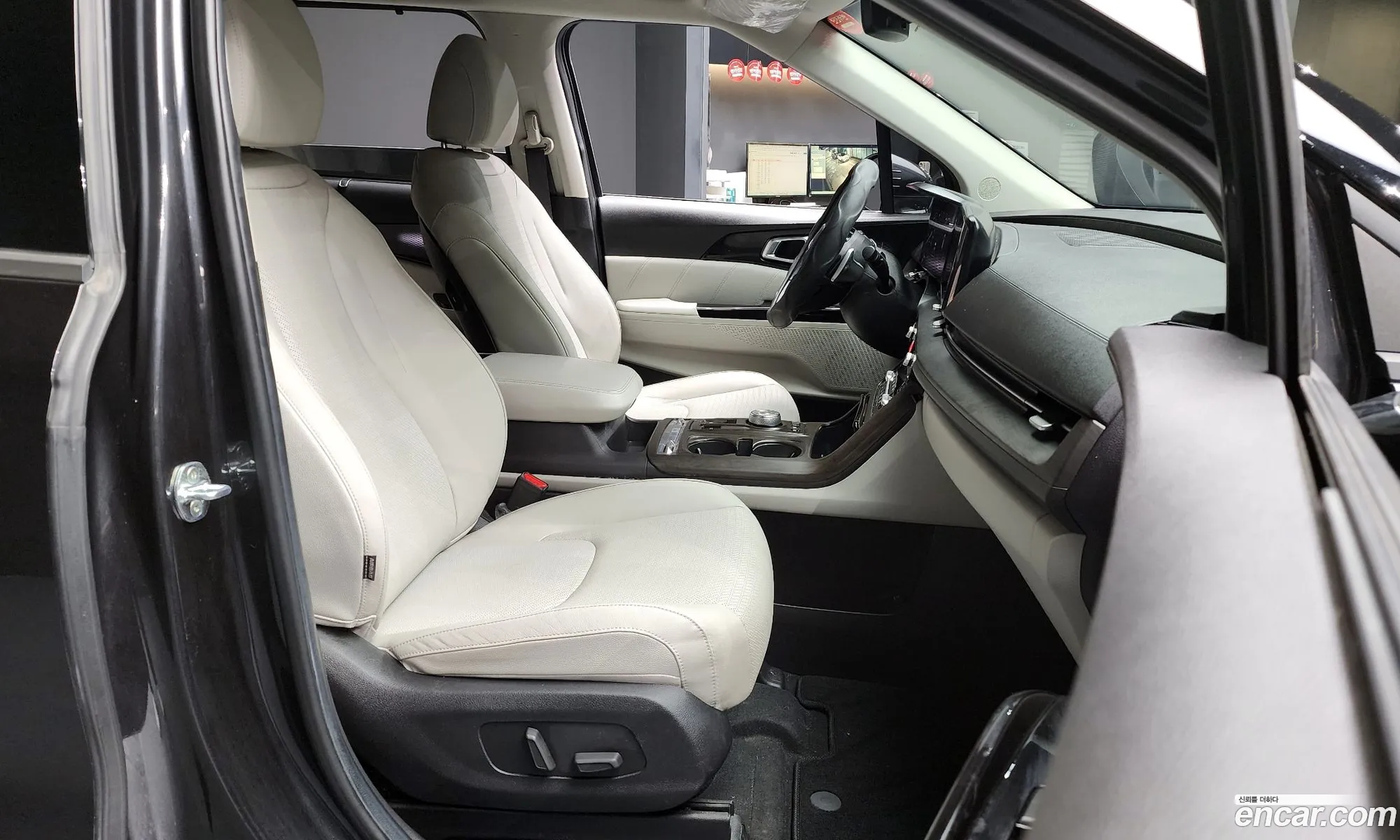 Kia Carnival 2020 — 18