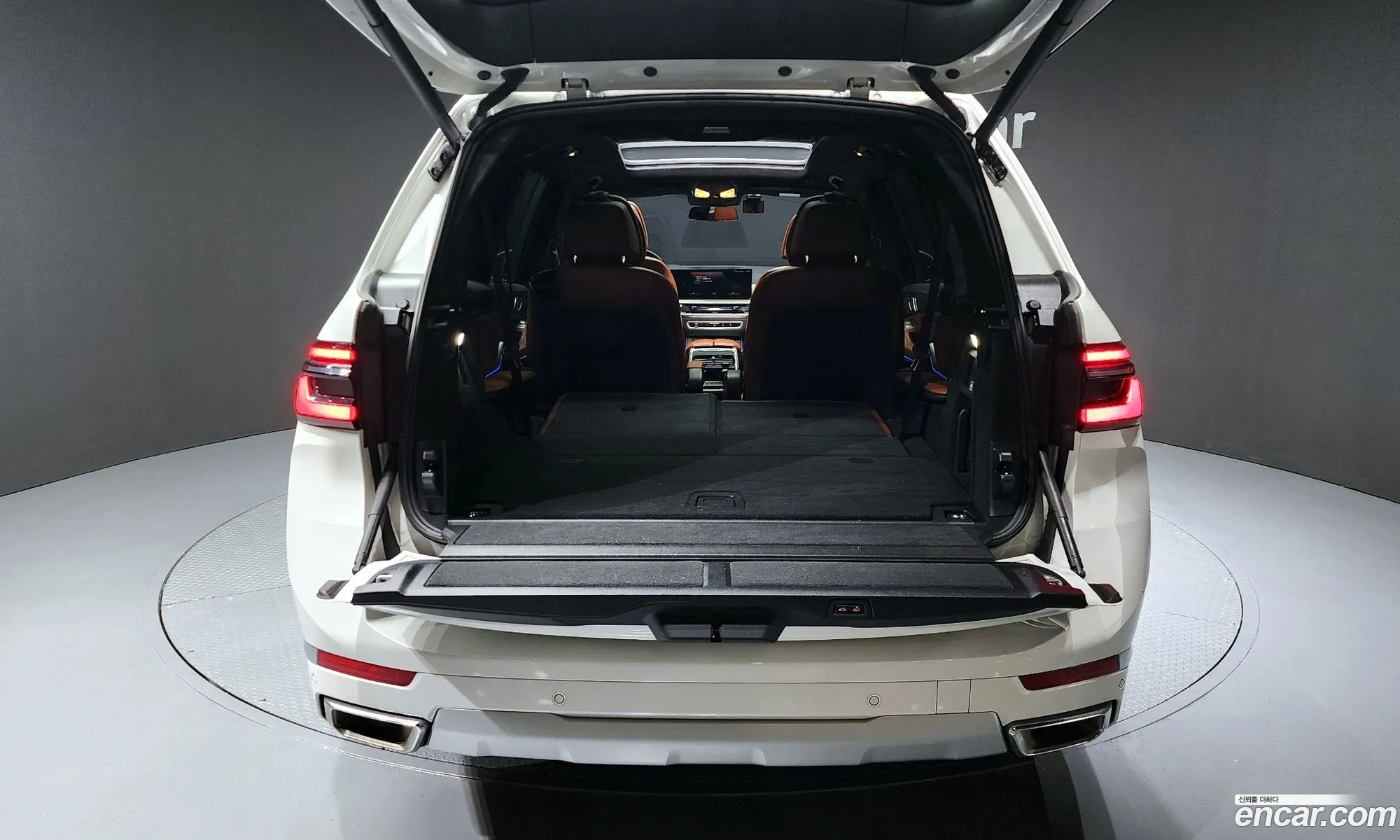 BMW X7 2023 WBA21EM01P9R36497 — 3
