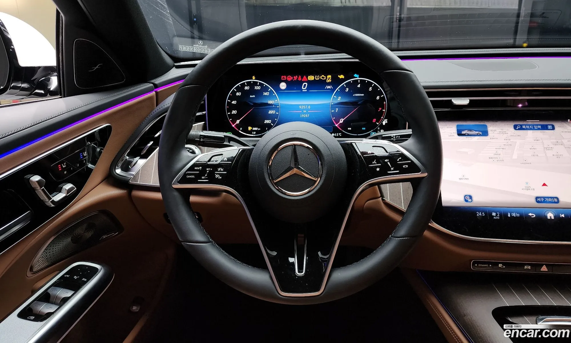Mercedes-Benz E-Class W214 2024 — 5