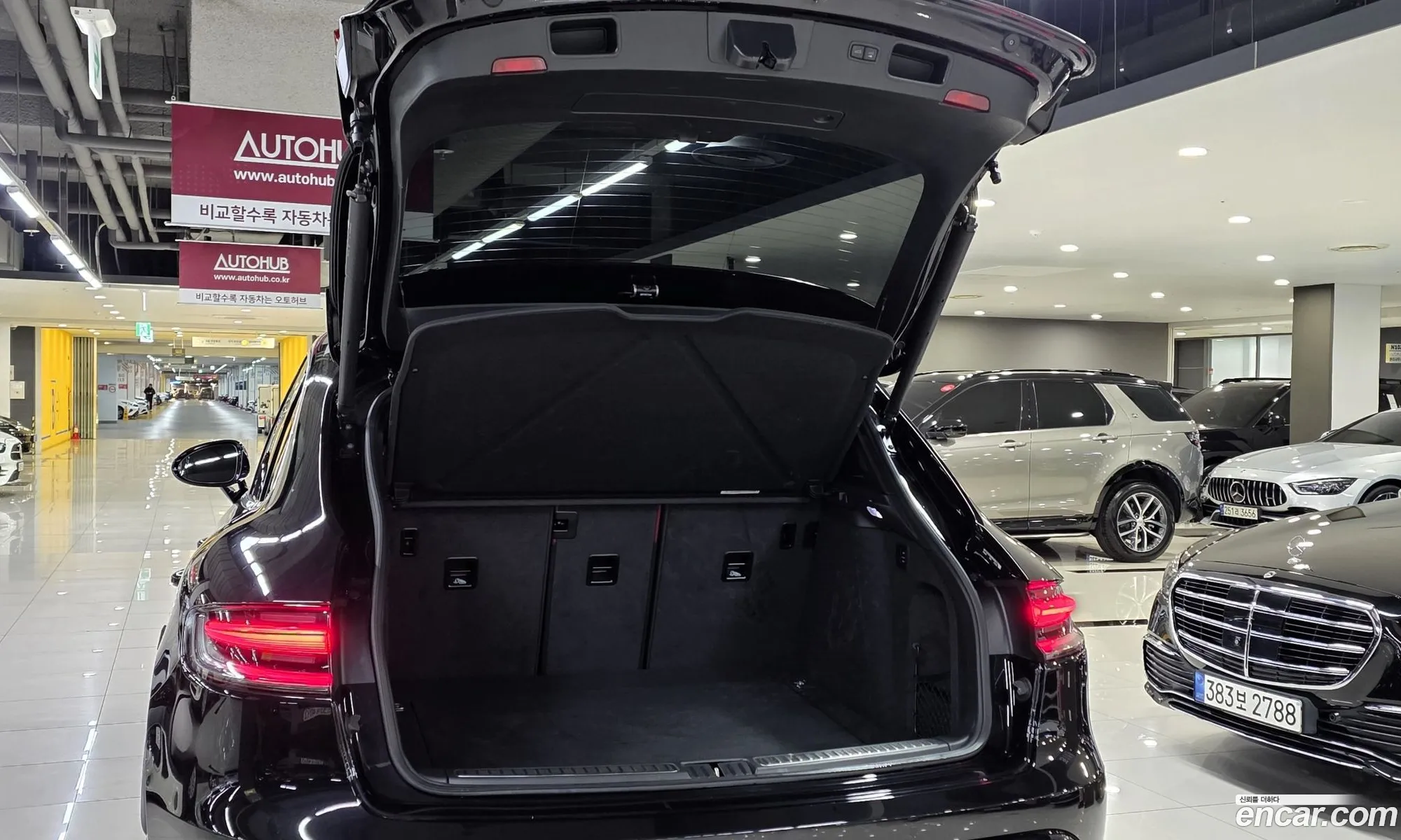 Porsche Macan 2022 — 11