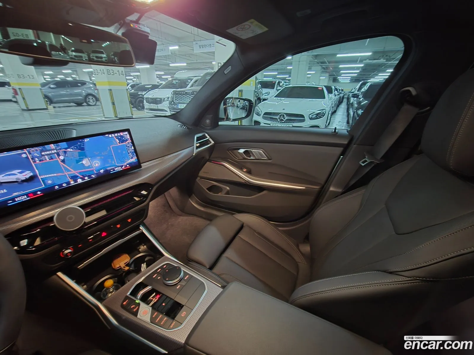 BMW 3 Series 2025 — 16