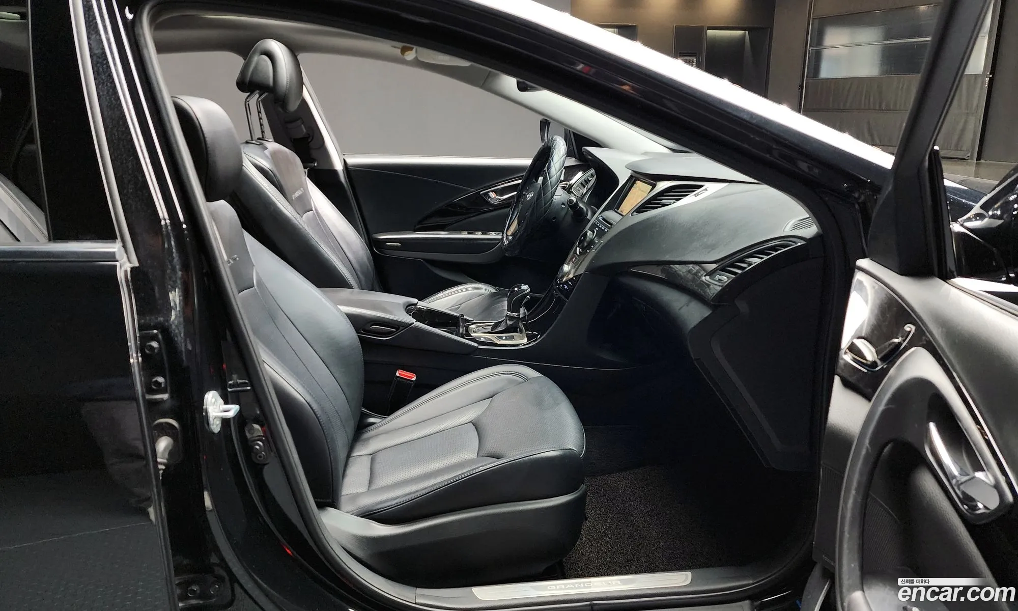 Hyundai Grandeur HG 2012 — 8
