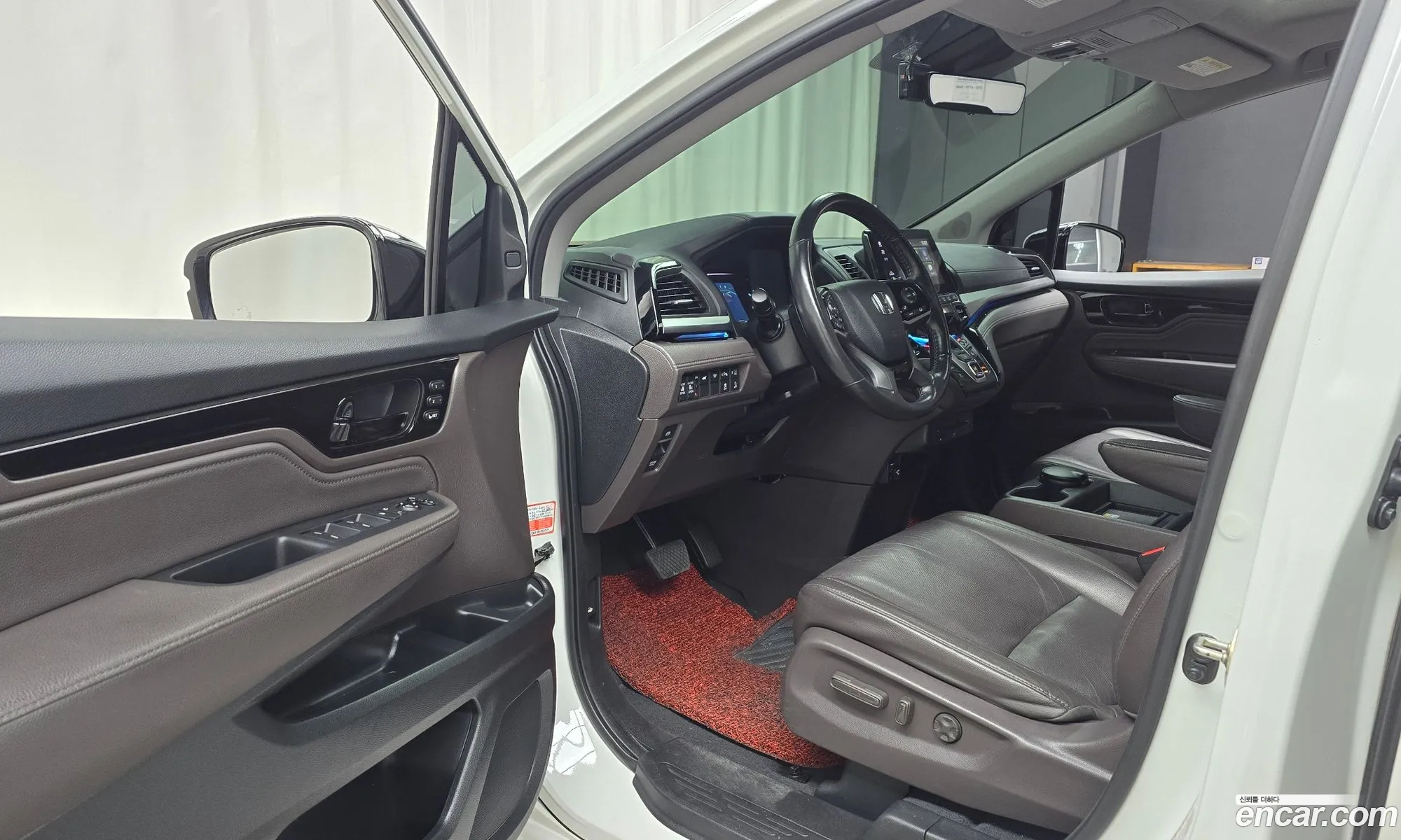 Honda Odyssey 2020 5KBRL6880LB600022 — 4