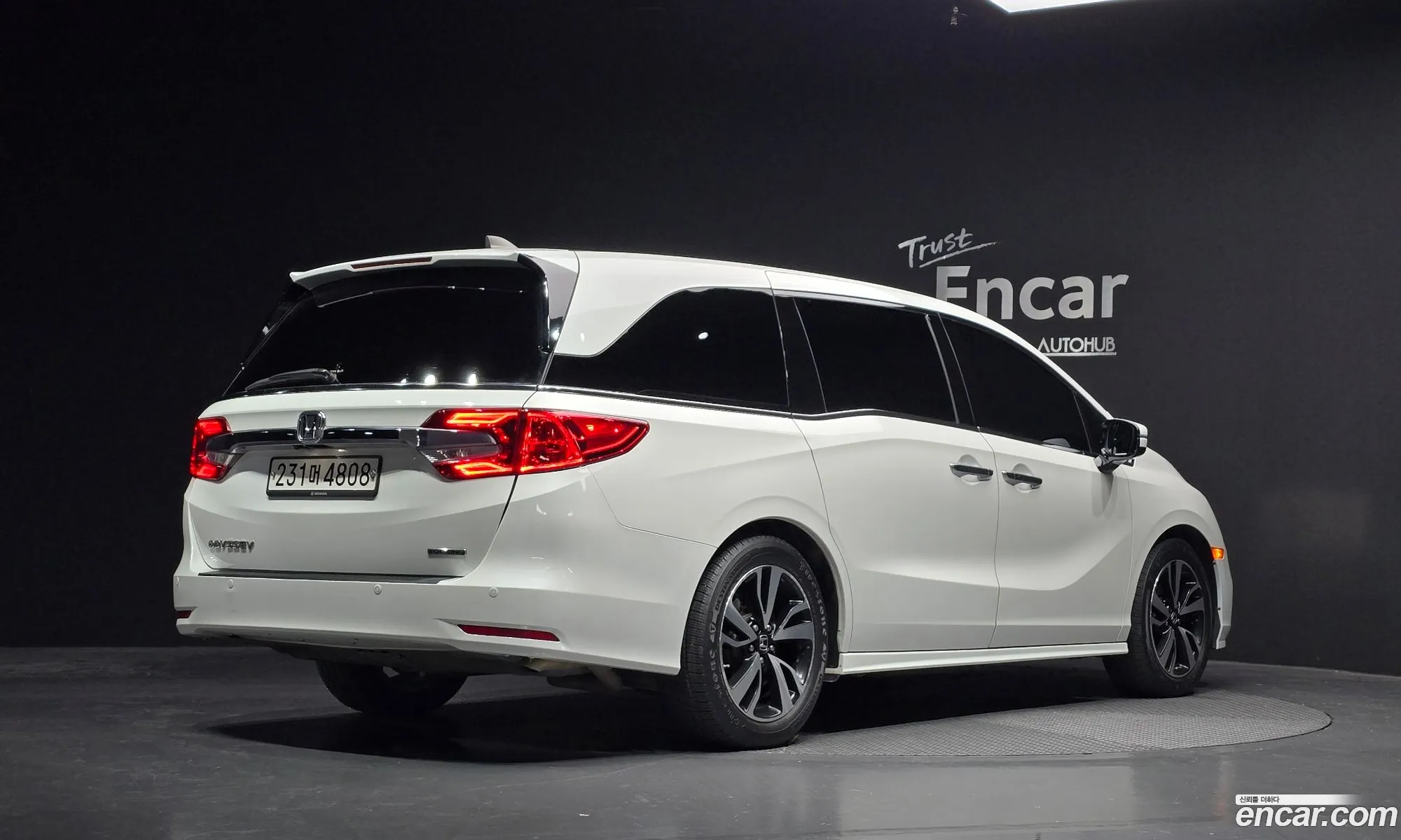 Honda Odyssey 2020 5KBRL6880LB600022 — 9