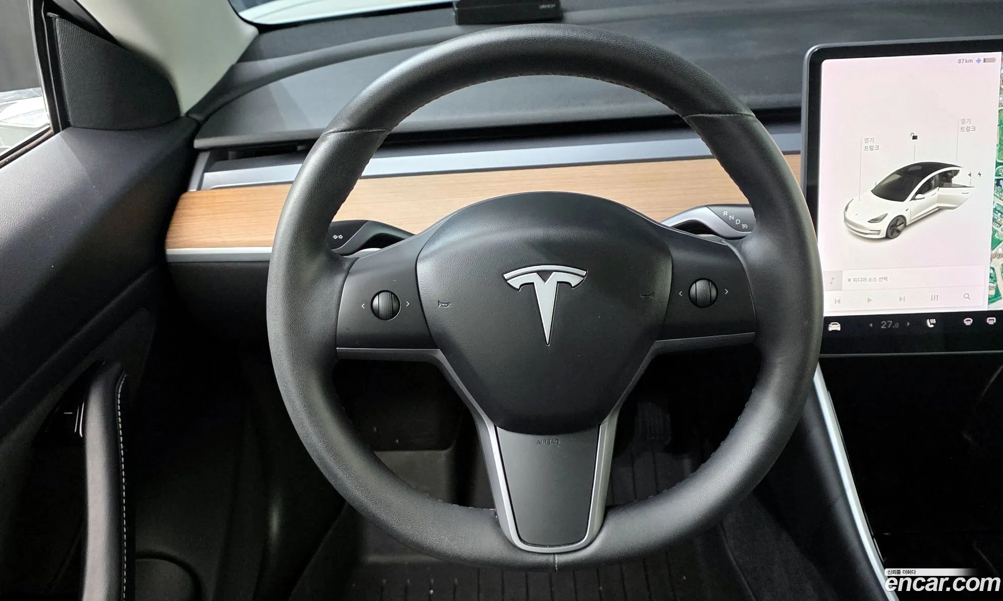 Tesla Model 3 2020 — 7