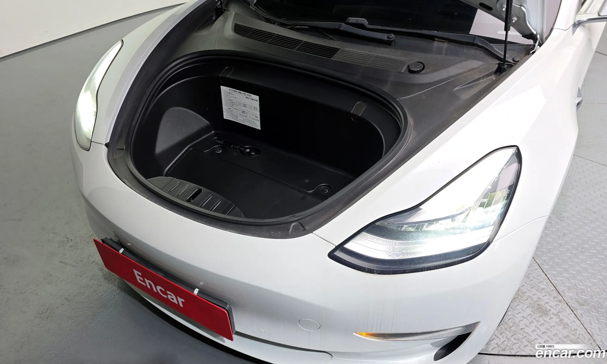 Tesla Model 3 2020 — 5