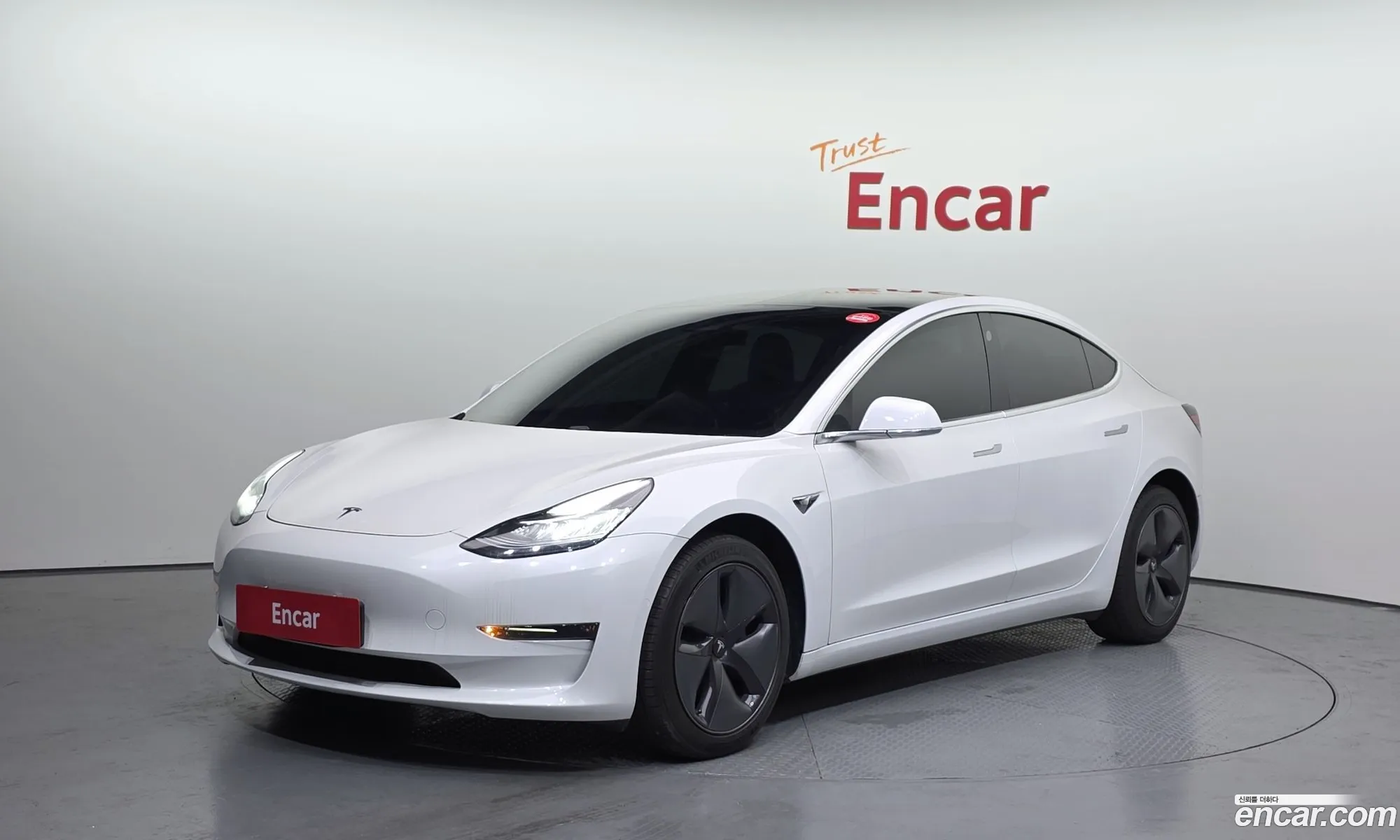 Tesla Model 3 2020 — 3