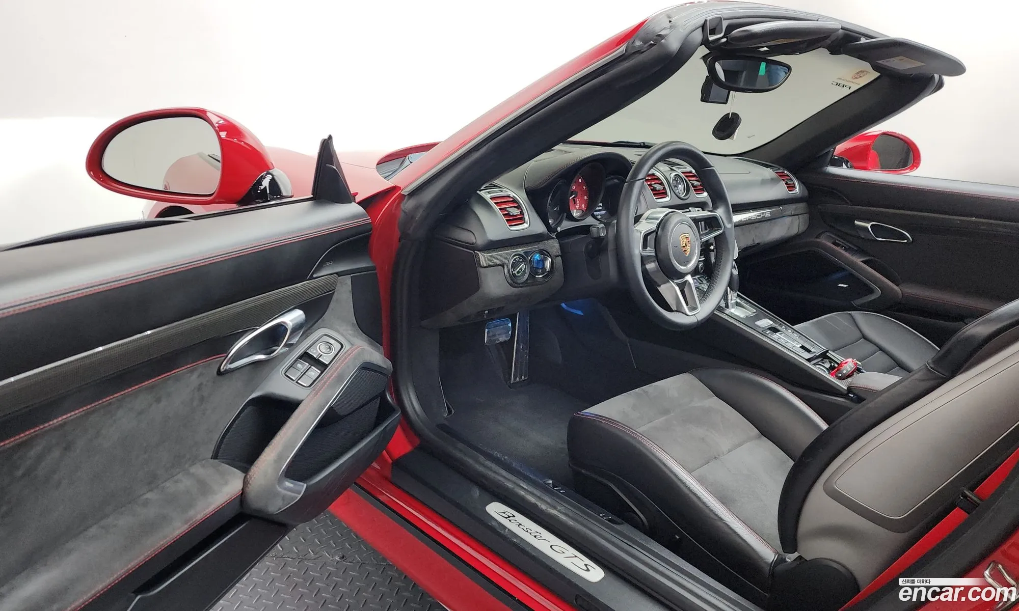 Porsche Boxster 2016 WP0CB2981GS140231 — 2