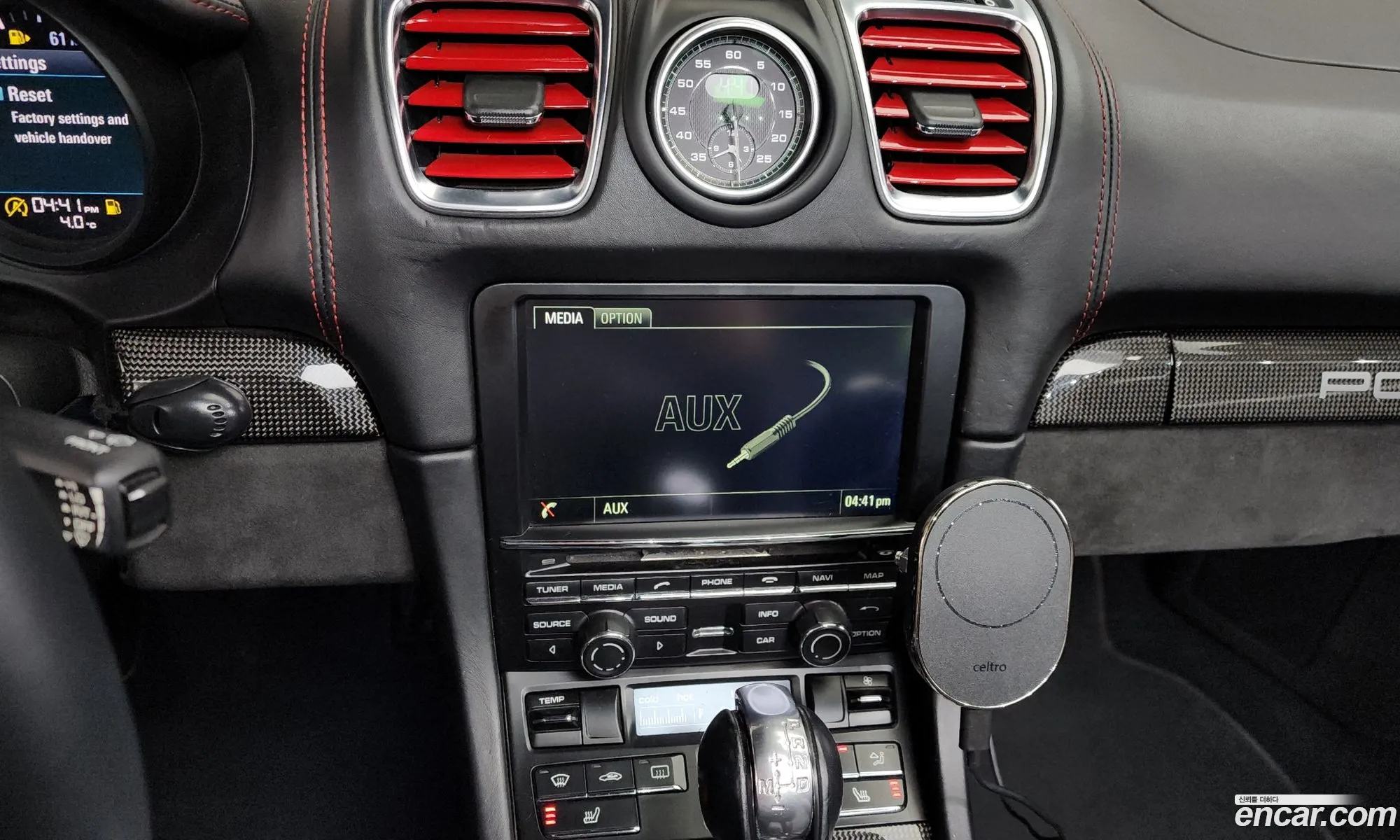 Porsche Boxster 2016 WP0CB2981GS140231 — 4