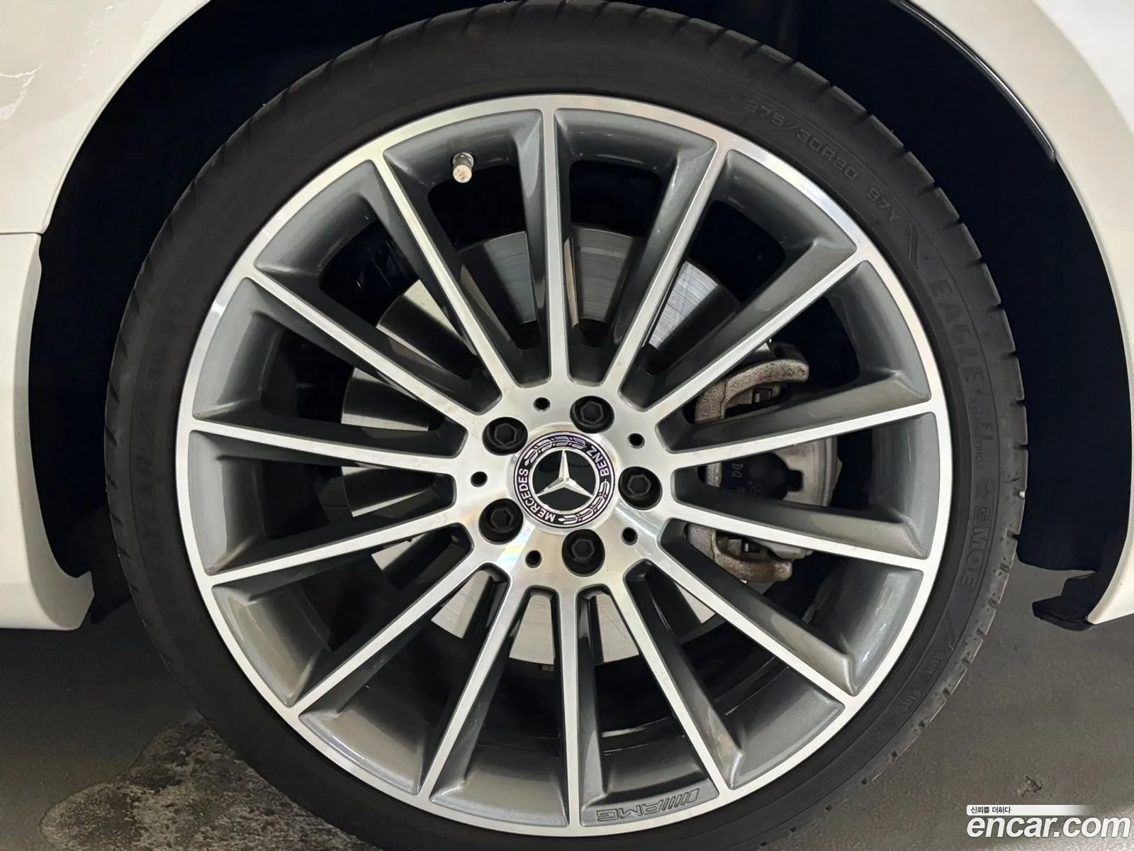 Mercedes-Benz E-Class W213 2022 — 13