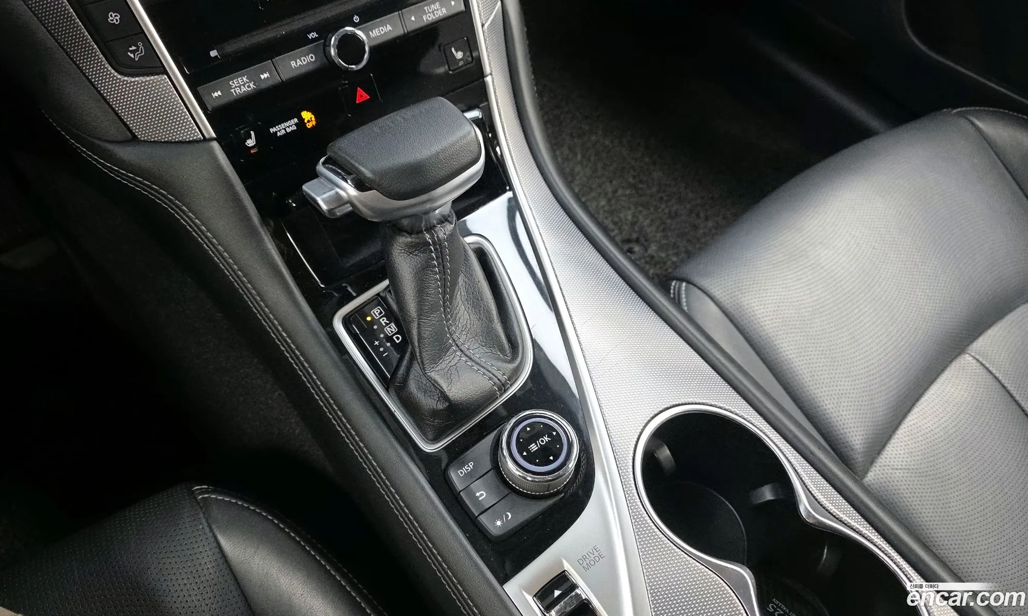 Infiniti Q50 2016 — 6