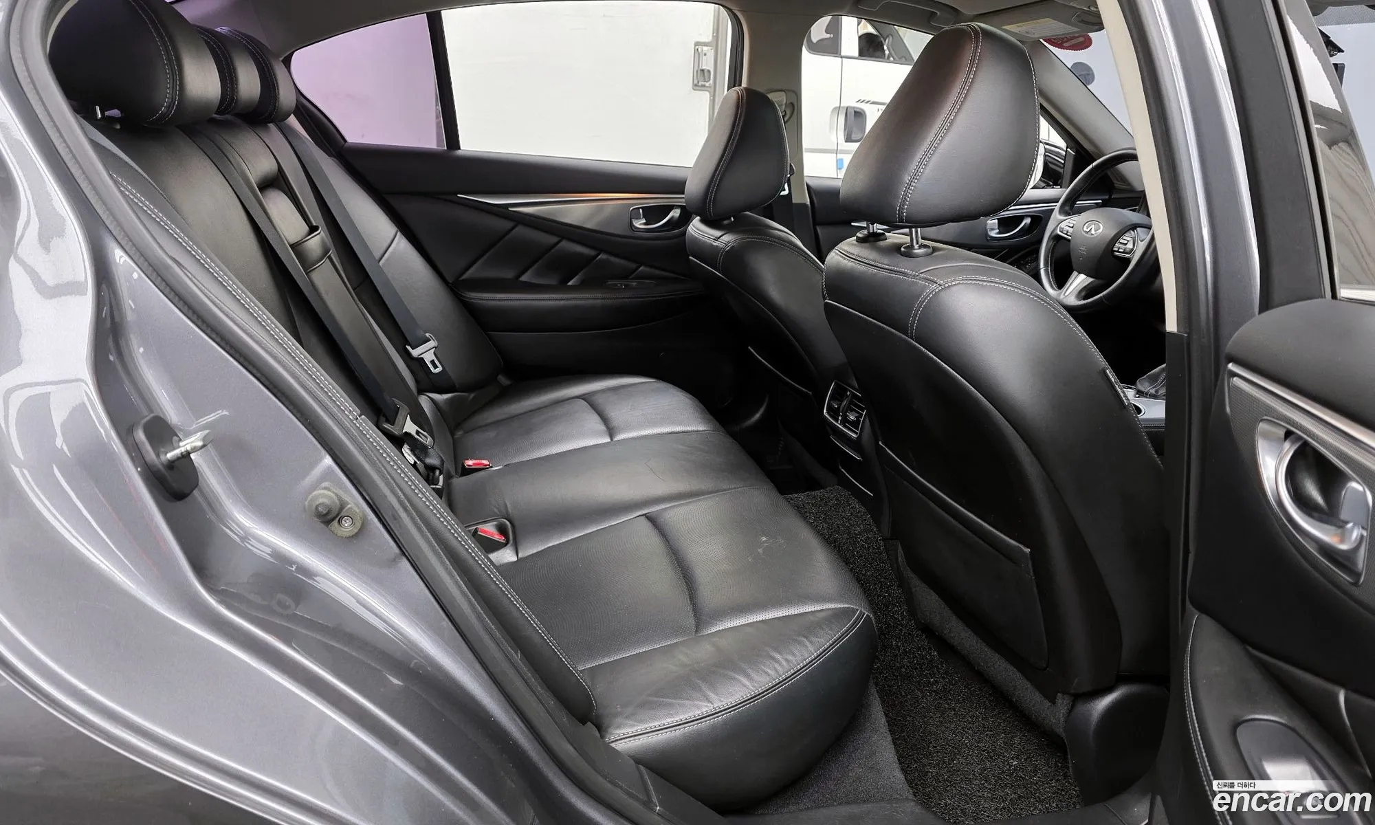 Infiniti Q50 2016 — 10
