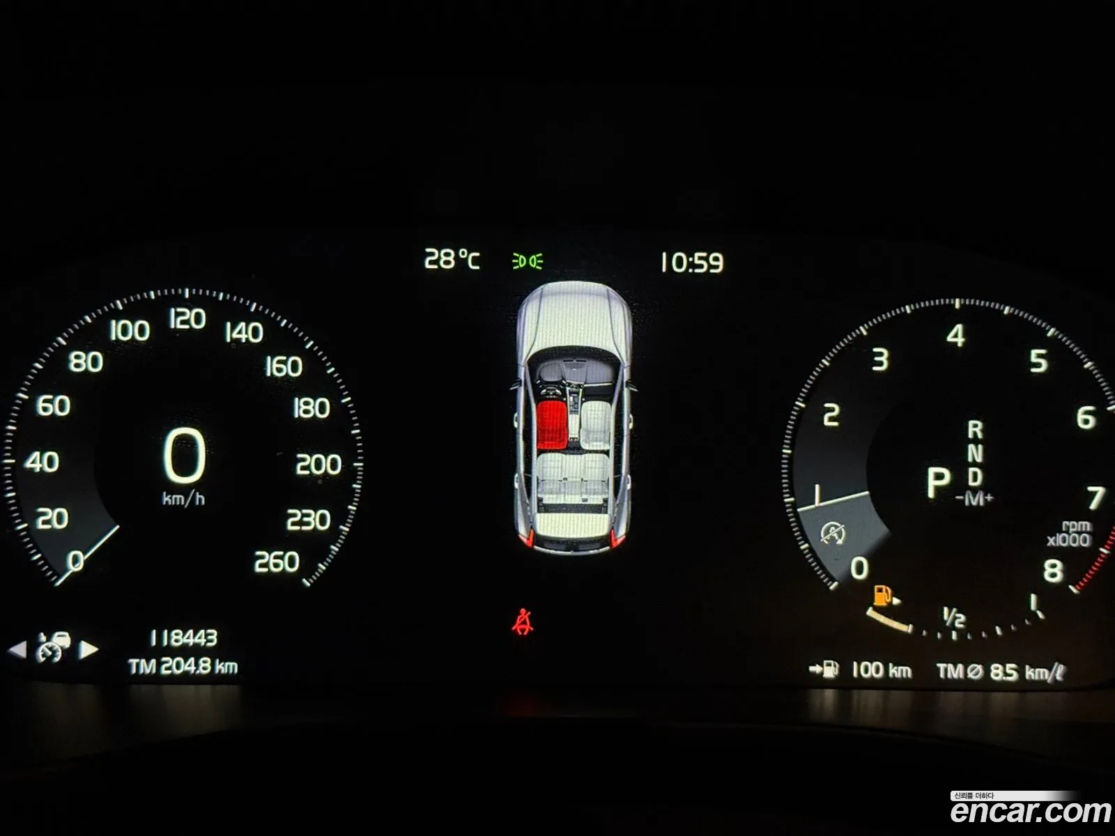 Volvo XC40 2018 — 2