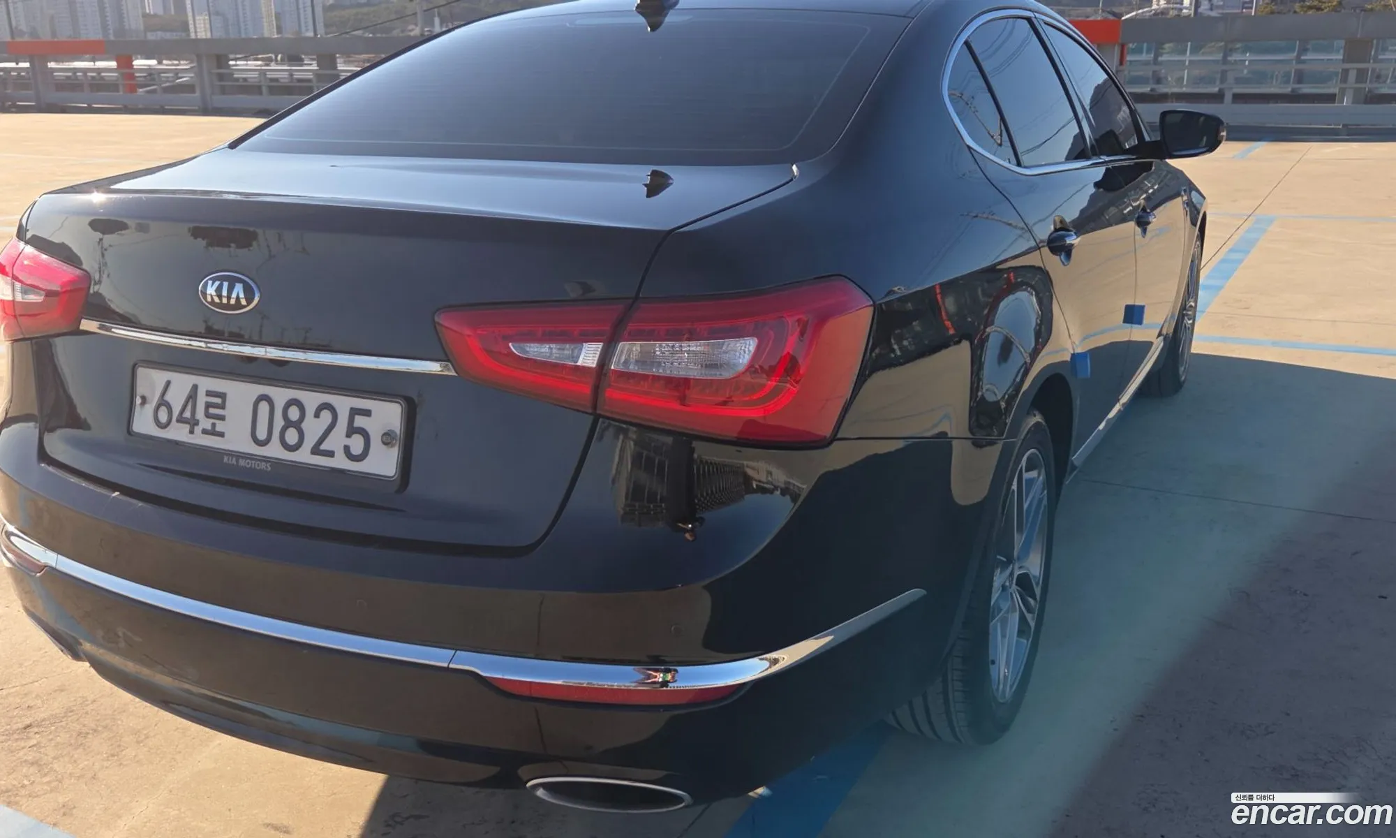 Kia K7 2016 — 12