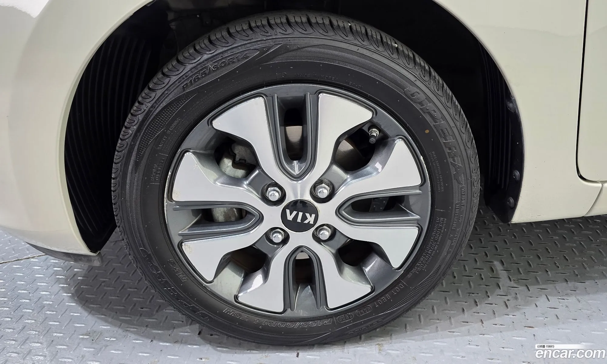Kia Morning 2015 — 13