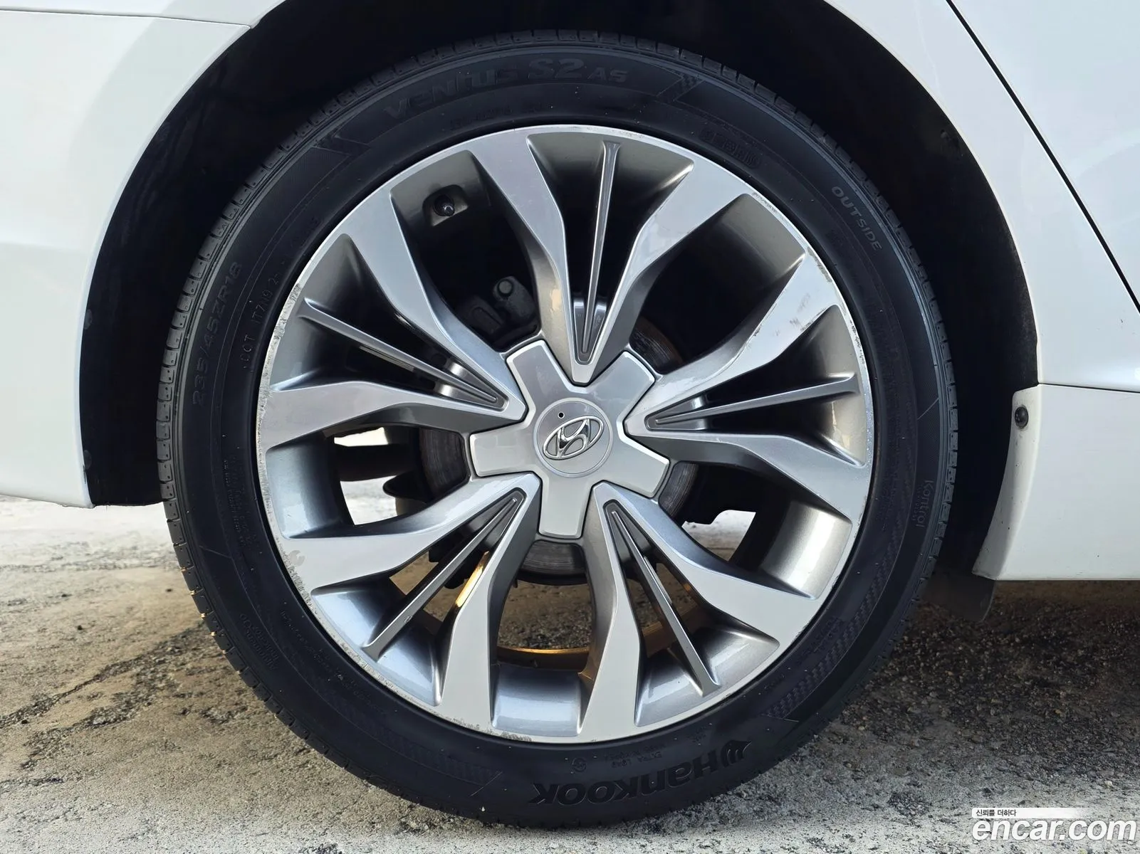 Hyundai LF Sonata 2014 — 8