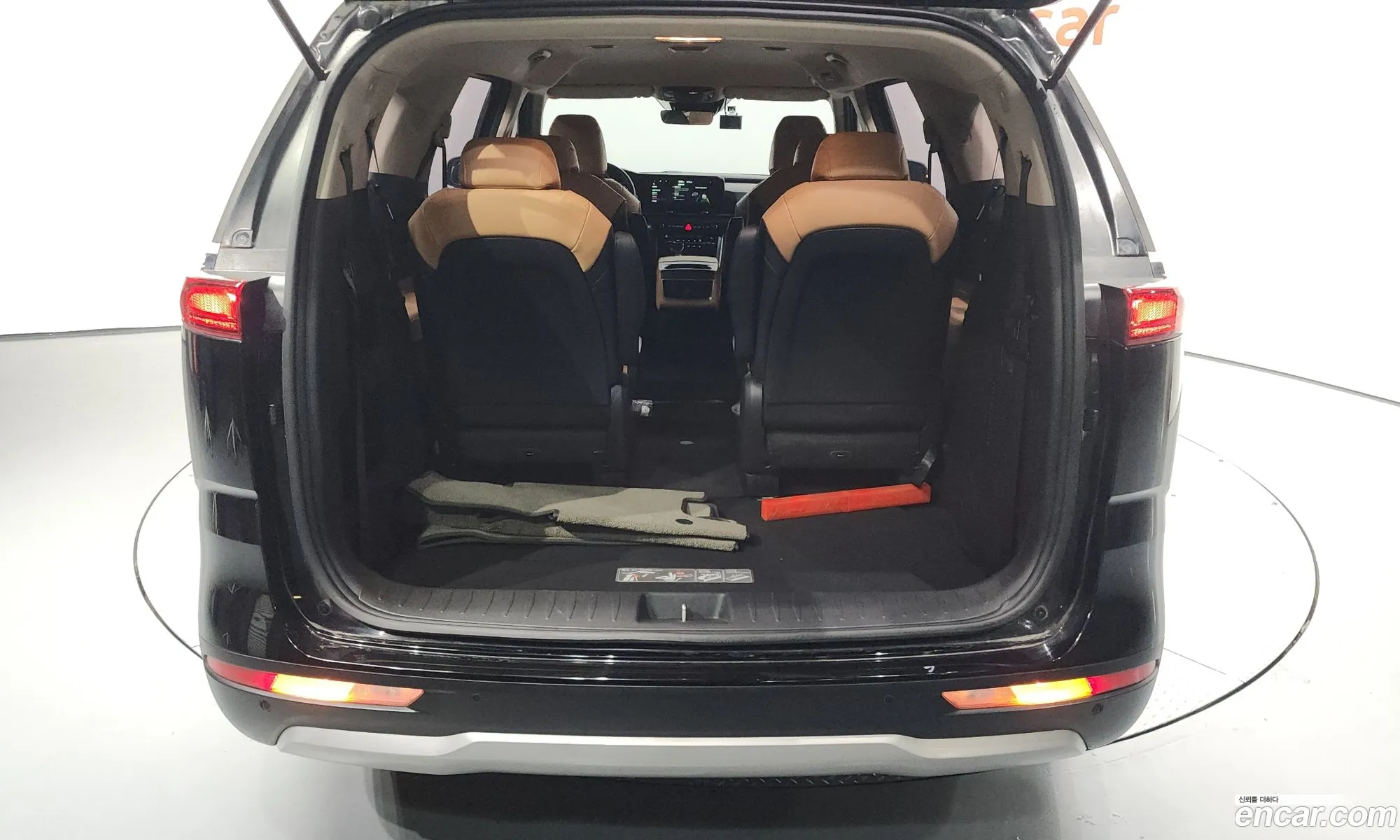 Kia Carnival 2020 — 15